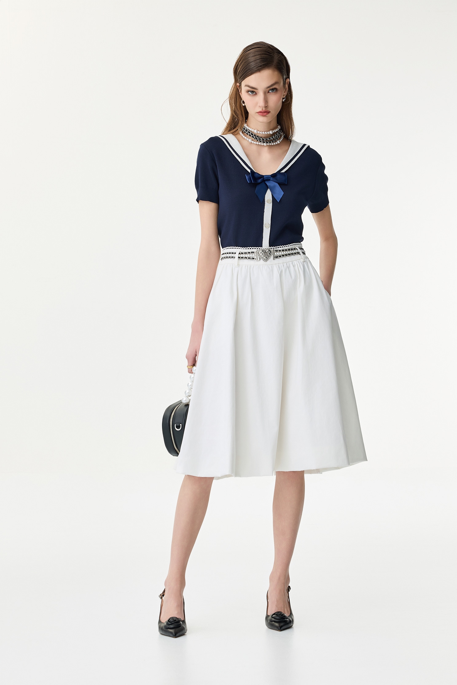 Short Sleeve Navy Knit TopShort Sleeve Navy Knit Top,V-Neck T shirts,Tops,Season (SS) Look,pearl,Valentine,bows,Knitted,Knitted tops,Knitted tops