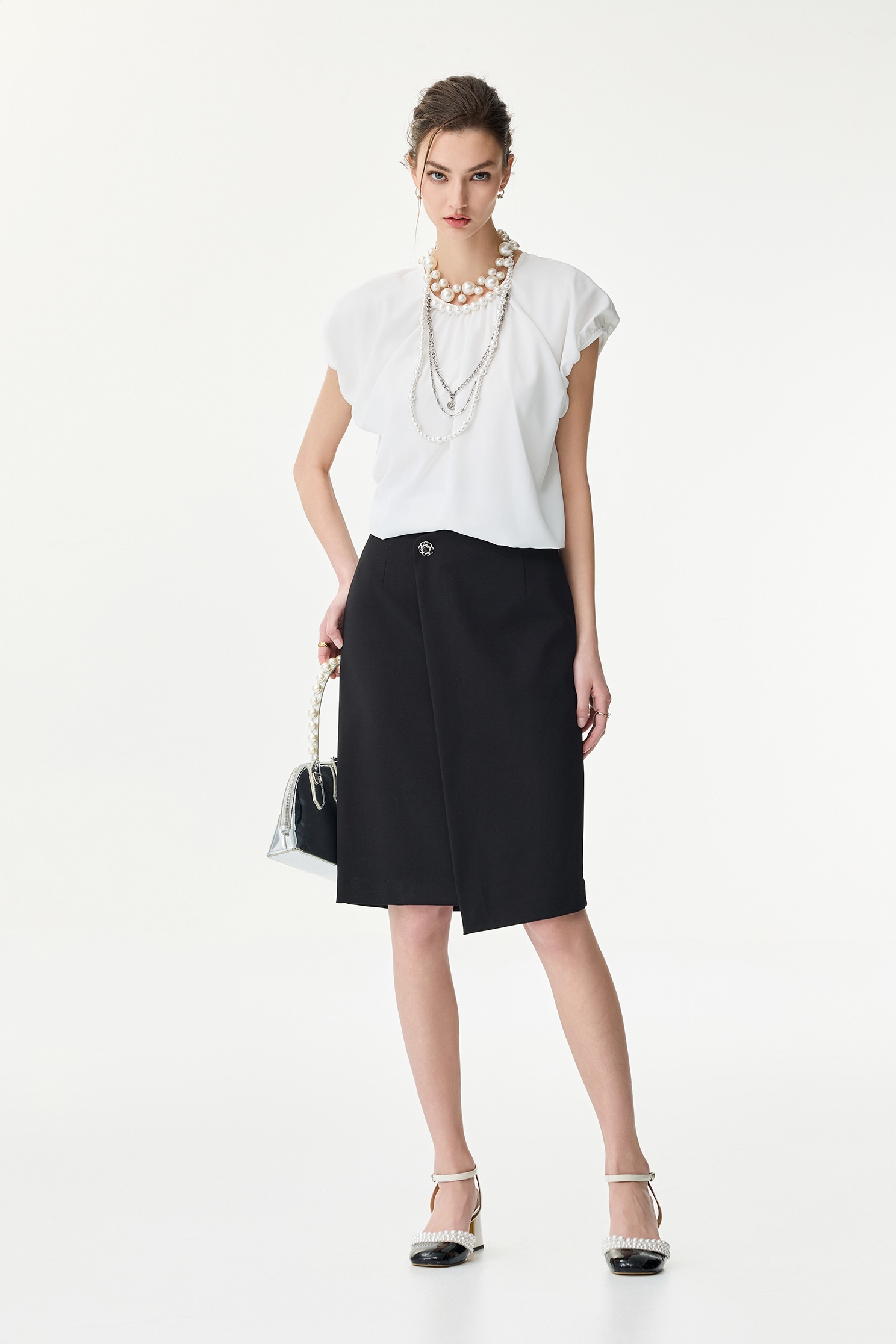 Classic Pearl Detail TopClassic Pearl Detail Top,Tops,Season (SS) Look,pearl,White tops