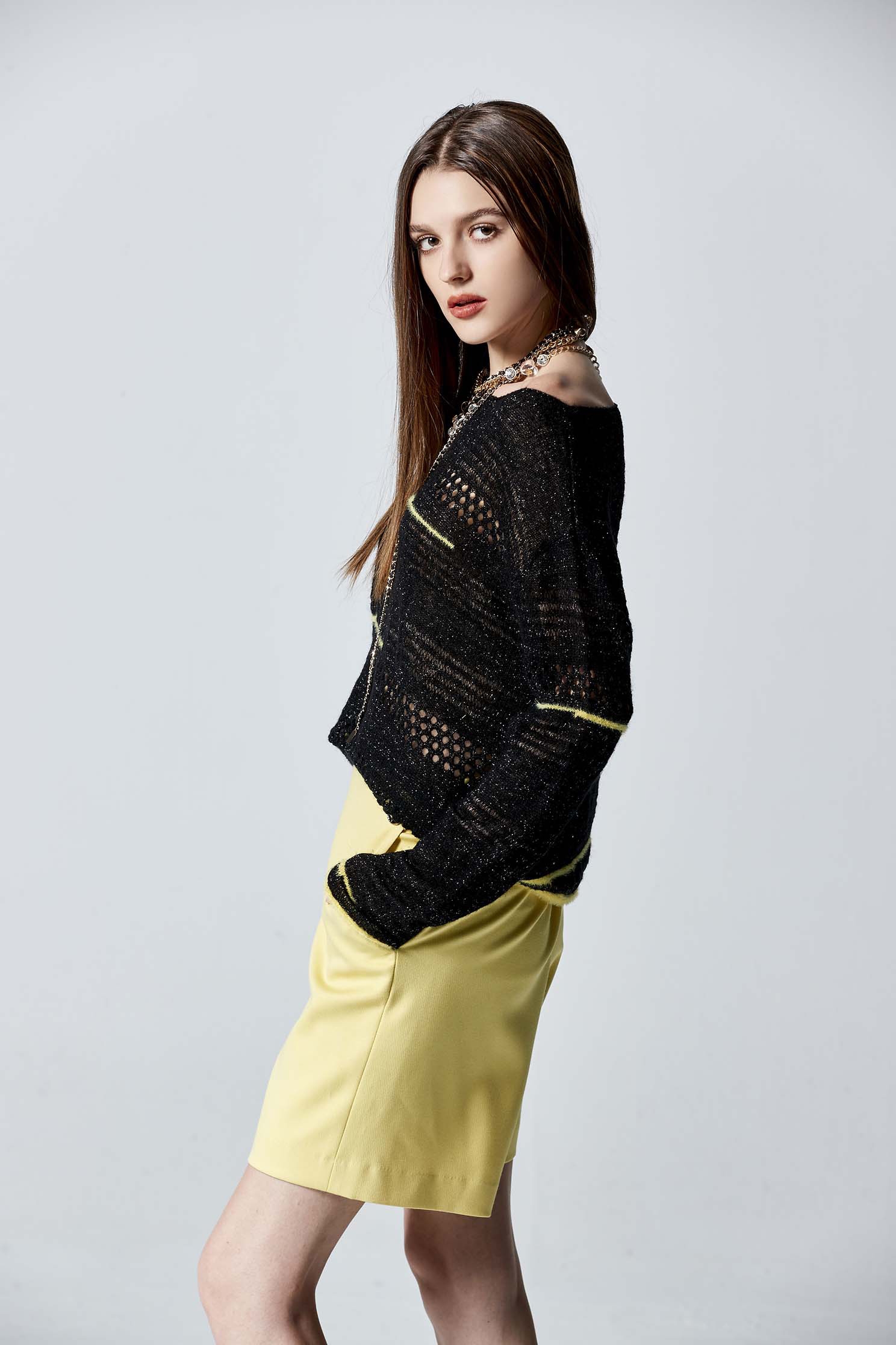 Long Sleeve Knit Top With Yellow Contrast DetailLong Sleeve Knit Top With Yellow Contrast Detail,Tops,Season (AW) Look,Knitted,Knitted tops,Knitted tops