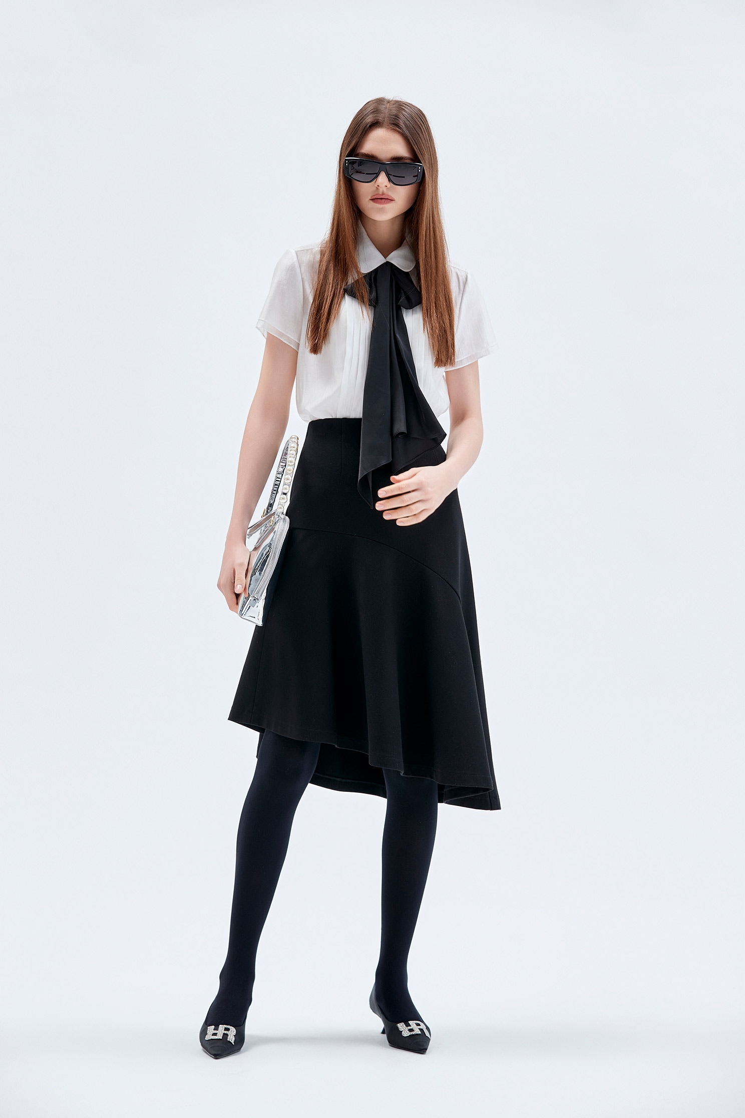 Short Sleeve Blouse With Contrast Bow絲棉活動領巾綁帶單品,Under shirts,Season (AW) Look,Blouses