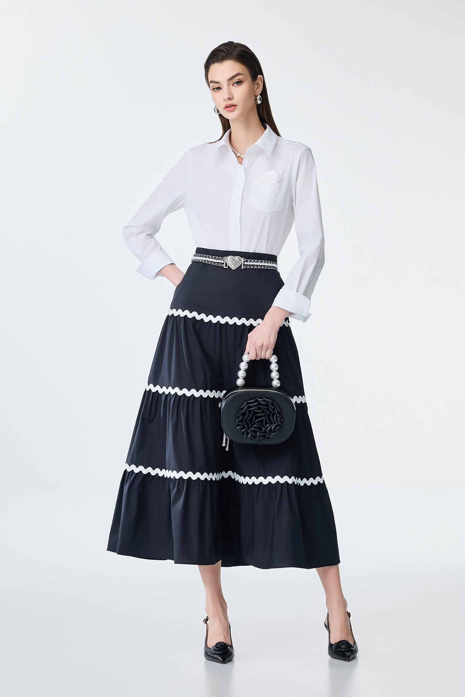 Embroidery Rose Detail Blouse,Office Looks,Season (SS) Look,blossoms,Blouses