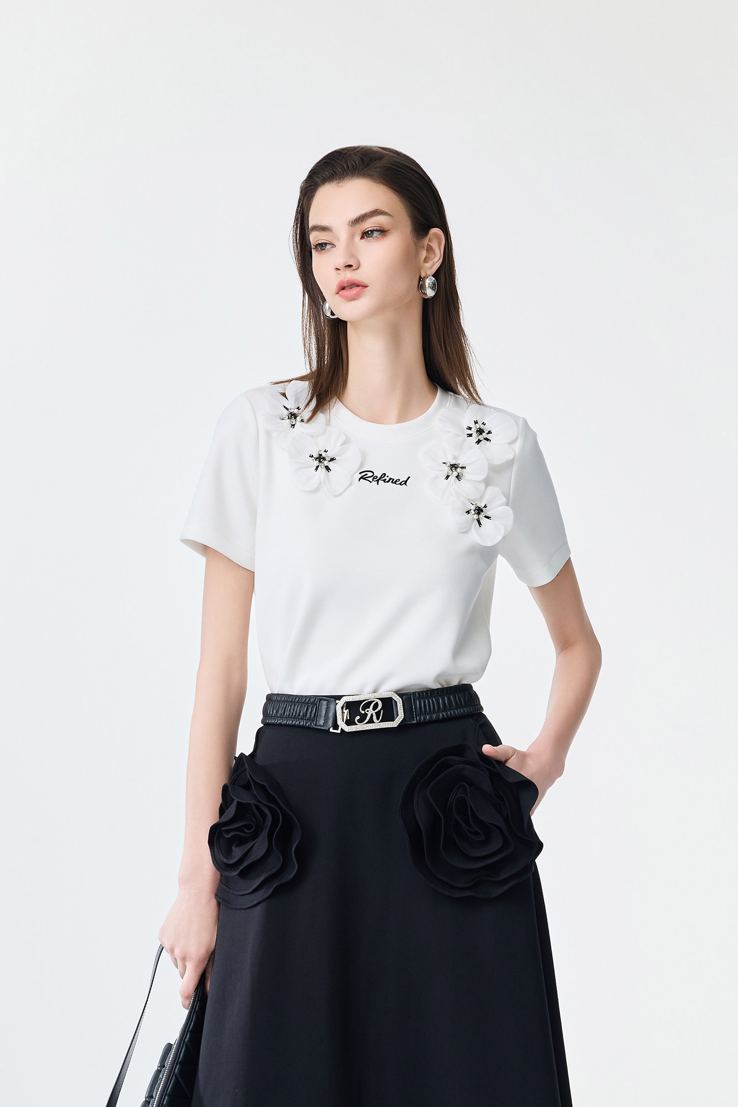 3-D Floral Detail Short Sleeve Tee,Tops,Season (SS) Look,blossoms