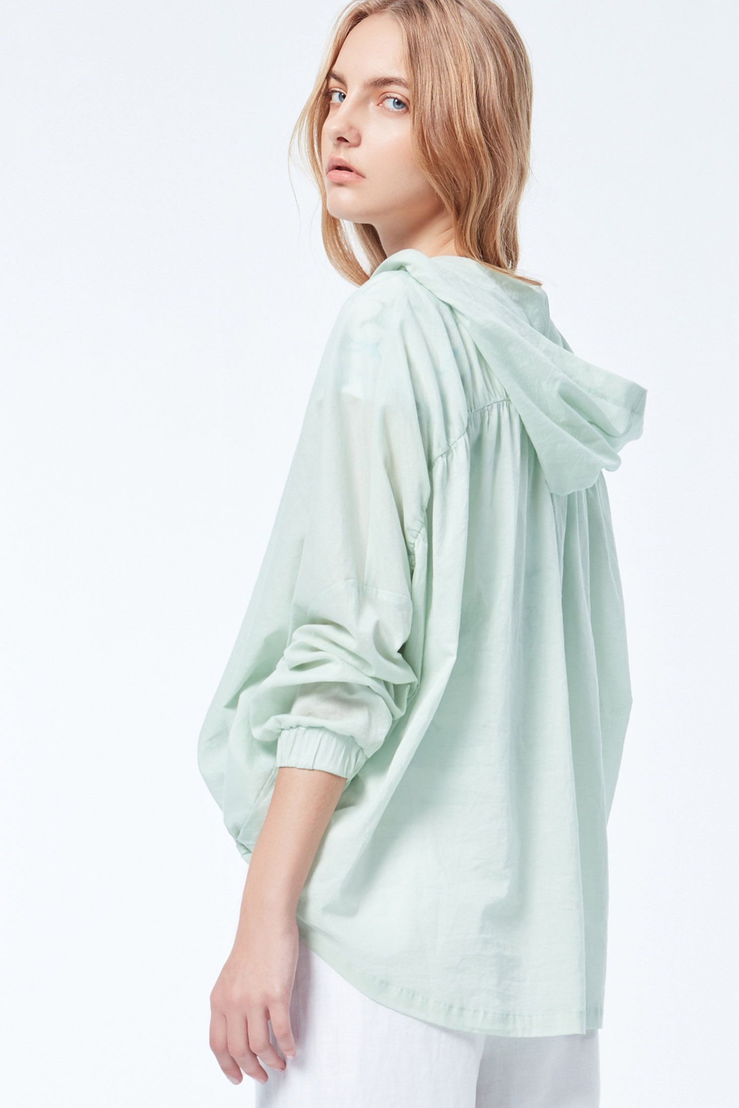 Oversize Short Long Hem Light Green TopLight green design top,Tops,Round neck tops,Season (SS) Look,Season (AW) Look,Blouses