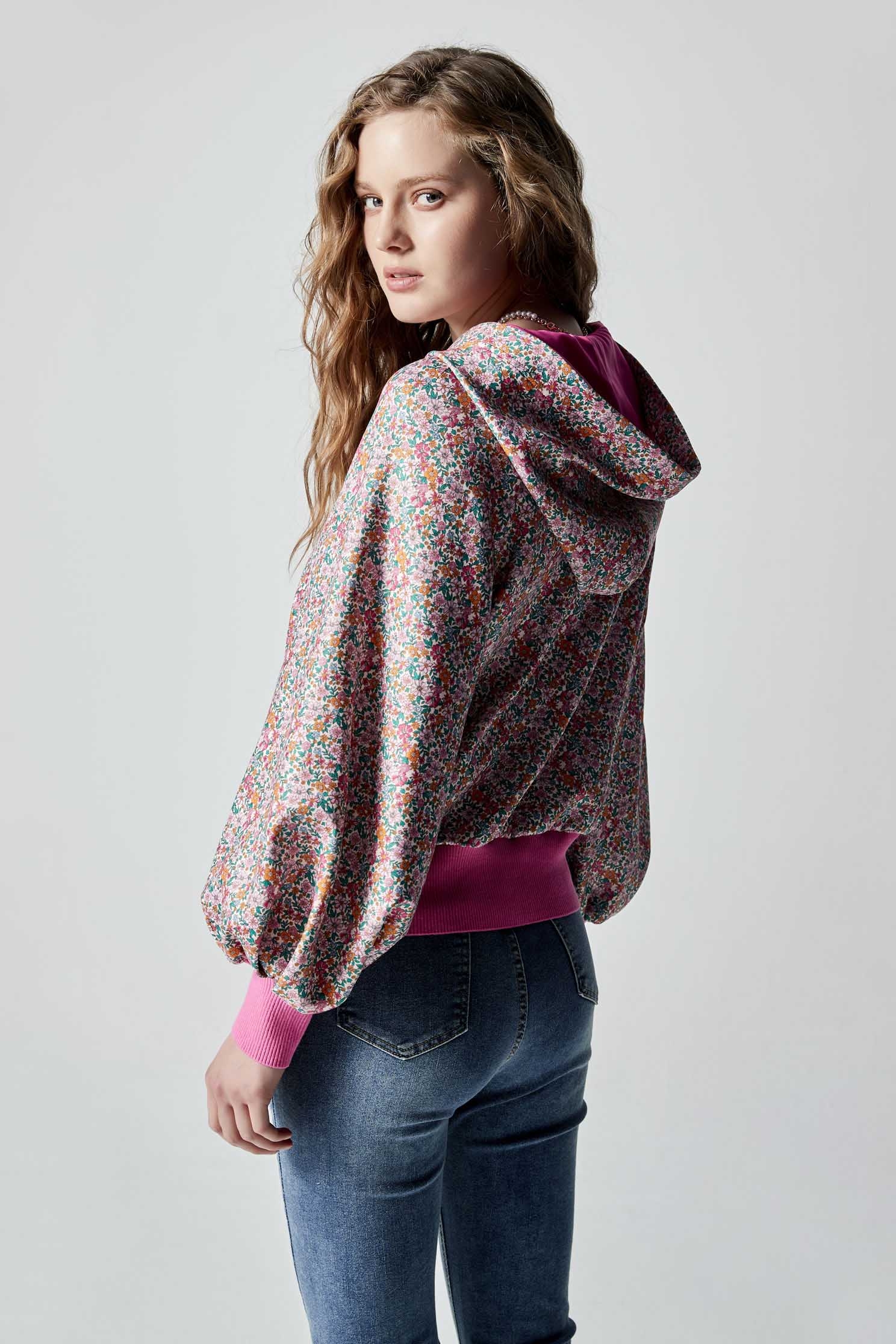 All Over Mini Floral Print Hoodie SweatshirtAll Over Mini Floral Print Hoodie Sweatshirt,Tops,Hoodie tops,pearl,Season (AW) Look