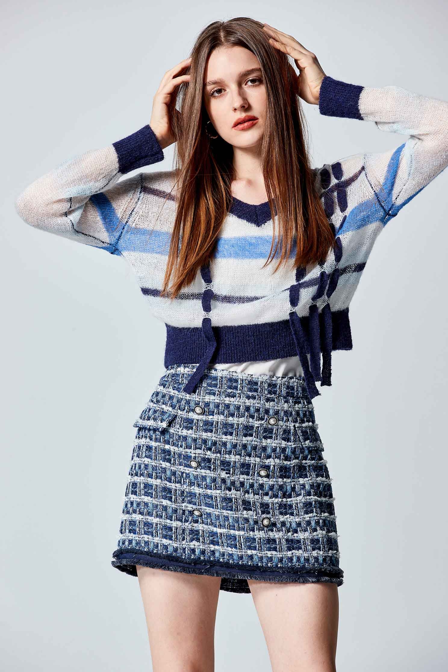 Contrast Stripe Knit Top With Trim DetailContrast Stripe Knit Top With Trim Detail,Tops,Plaid,Season (AW) Look,Knitted,Knitted tops