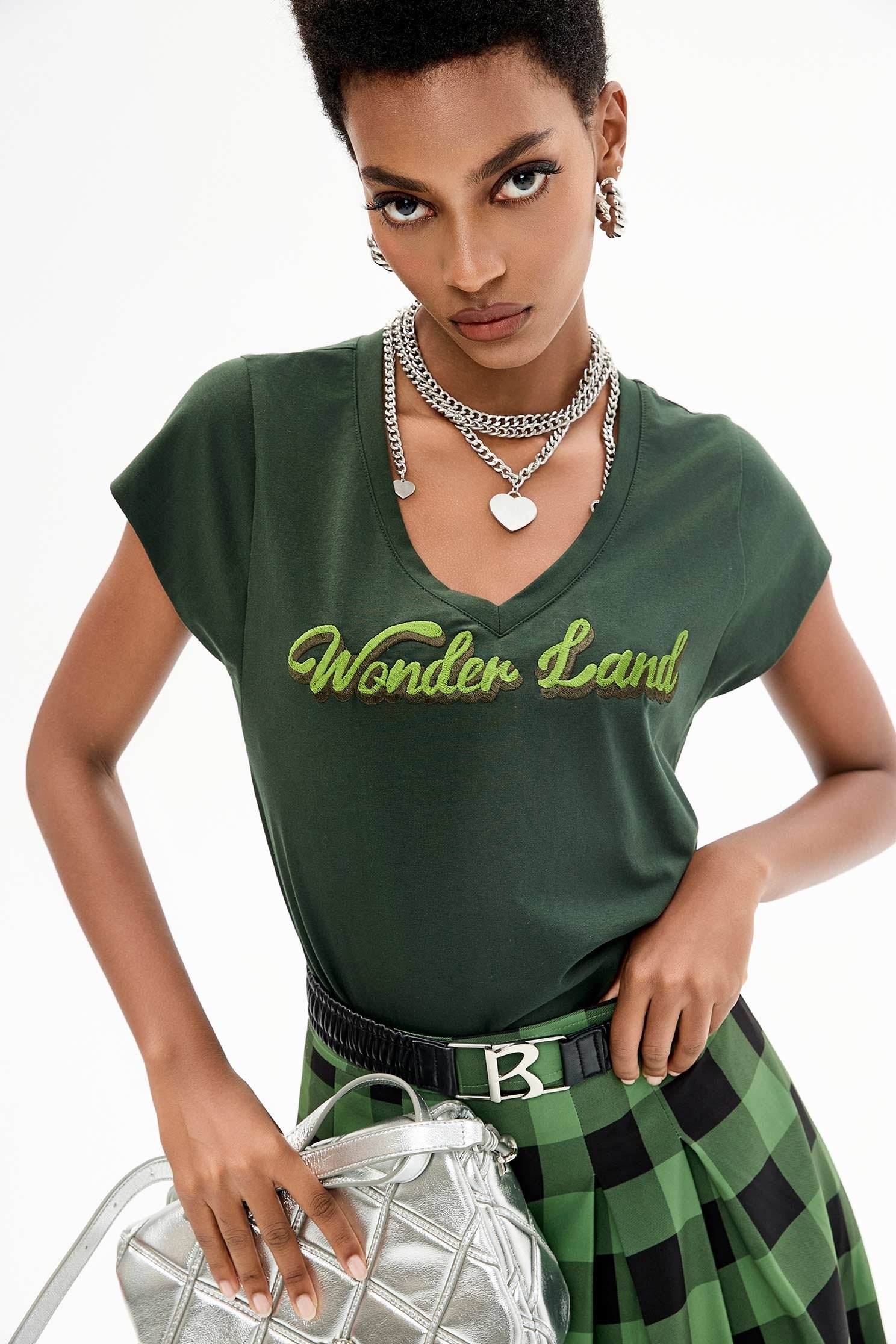 Front Slogan V-neck TeeFront Slogan V-neck Tee,T-shirts,Tops,Embroidered,Season (AW) Look,Embroidered