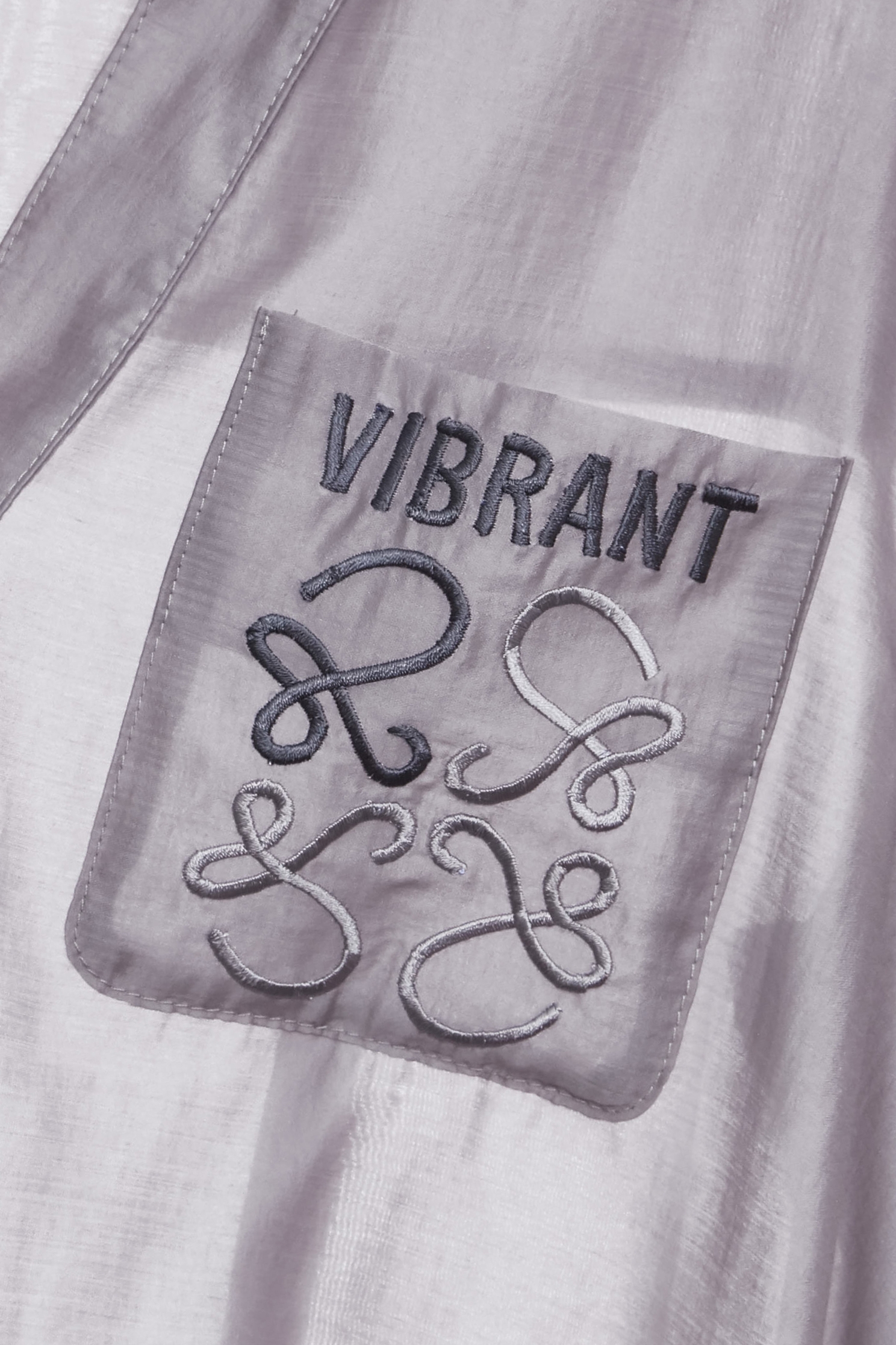 Pocket Embroidery Detail Grey BlousePocket Embroidery Detail Grey Blouse,Office Looks,Tops,Season (SS) Look,Embroidered,Blouses