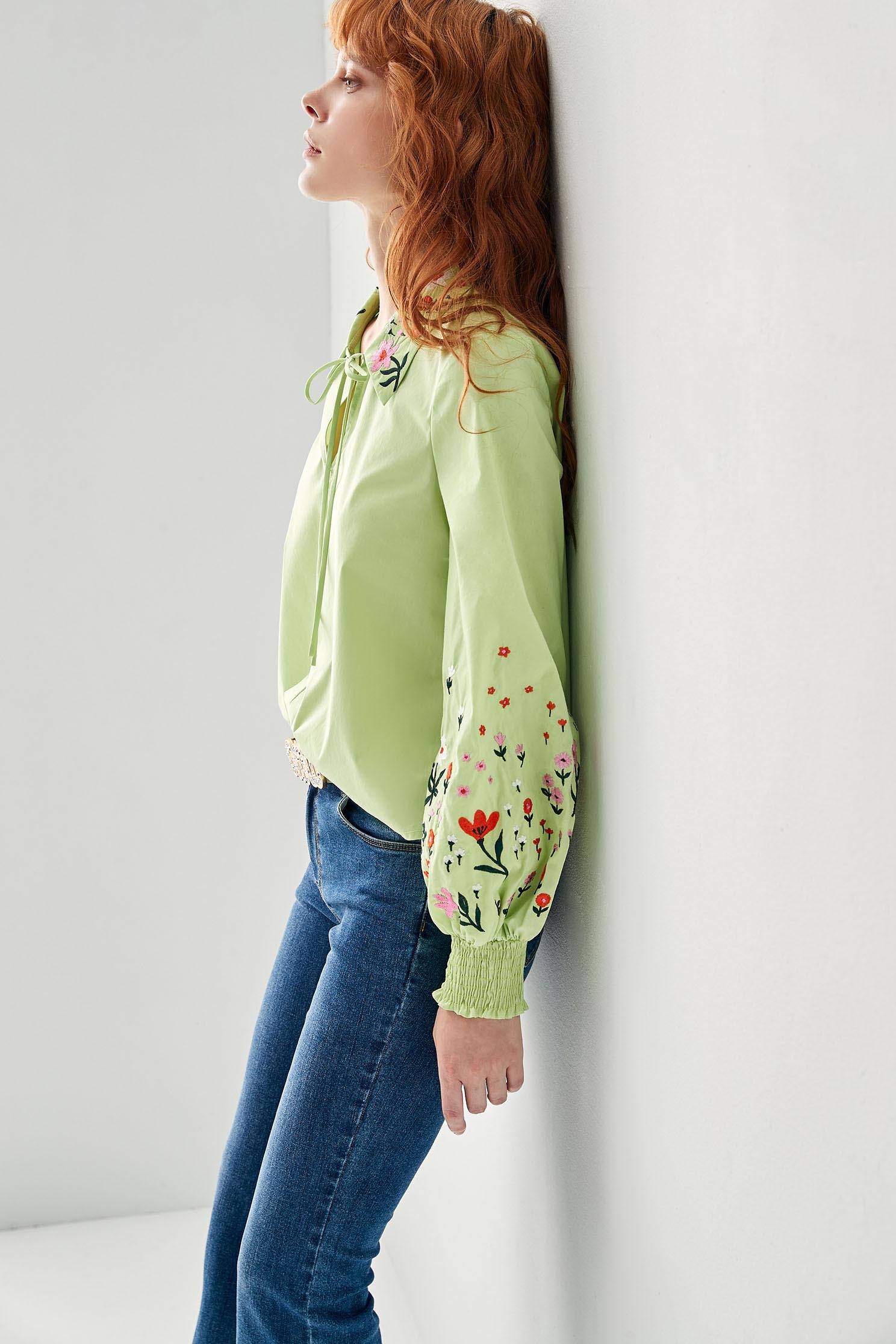 Floral Embroidery Detail Green TopCelery juice color top with embroidery,Tops,Embroidered,Season (SS) Look,Embroidered