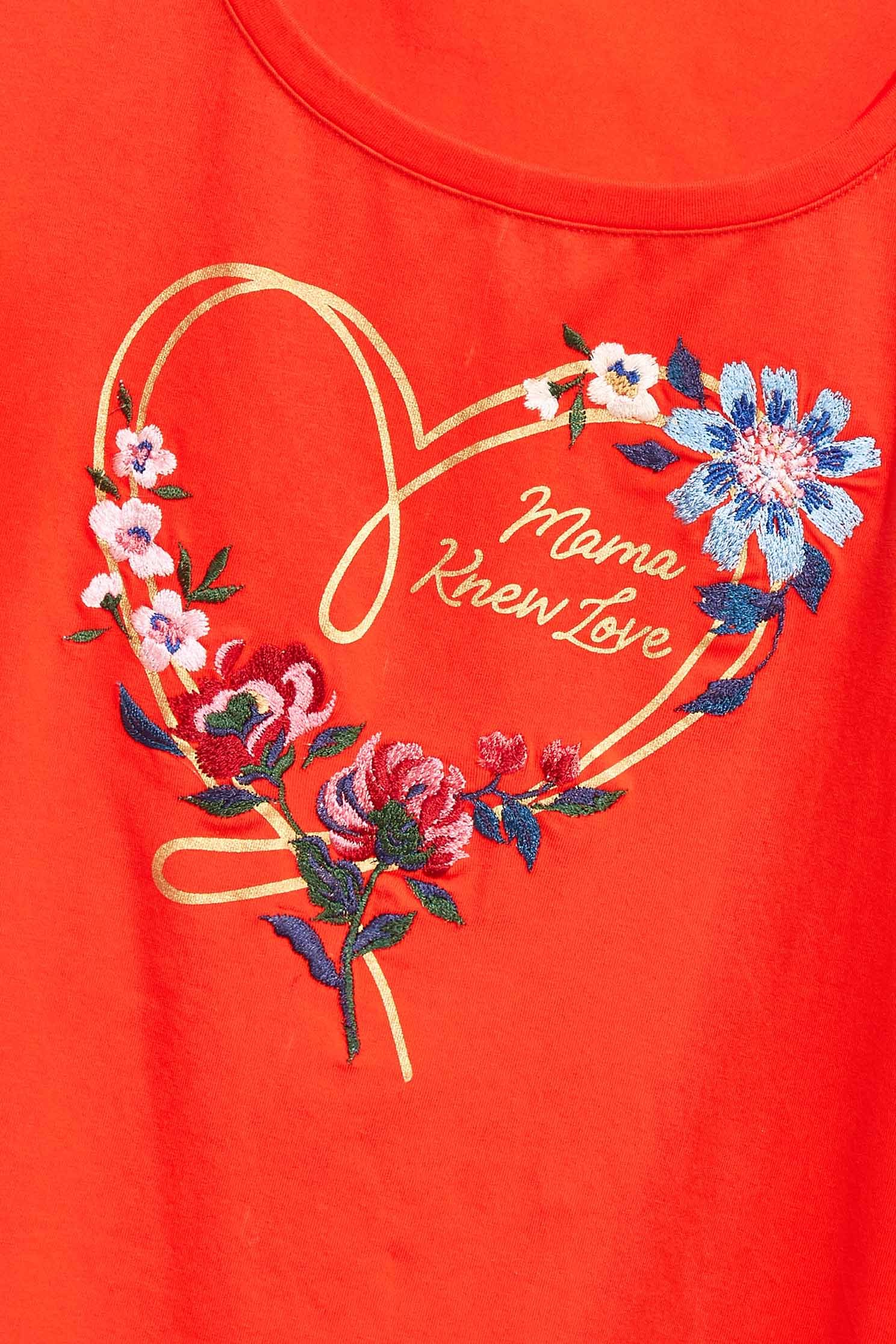 Front Graphic Basic Red TeeT-shirt with floral embroidery,T-shirts,T-shirts,U-Neck T shirts,Embroidered,Season (SS) Look,comfotism