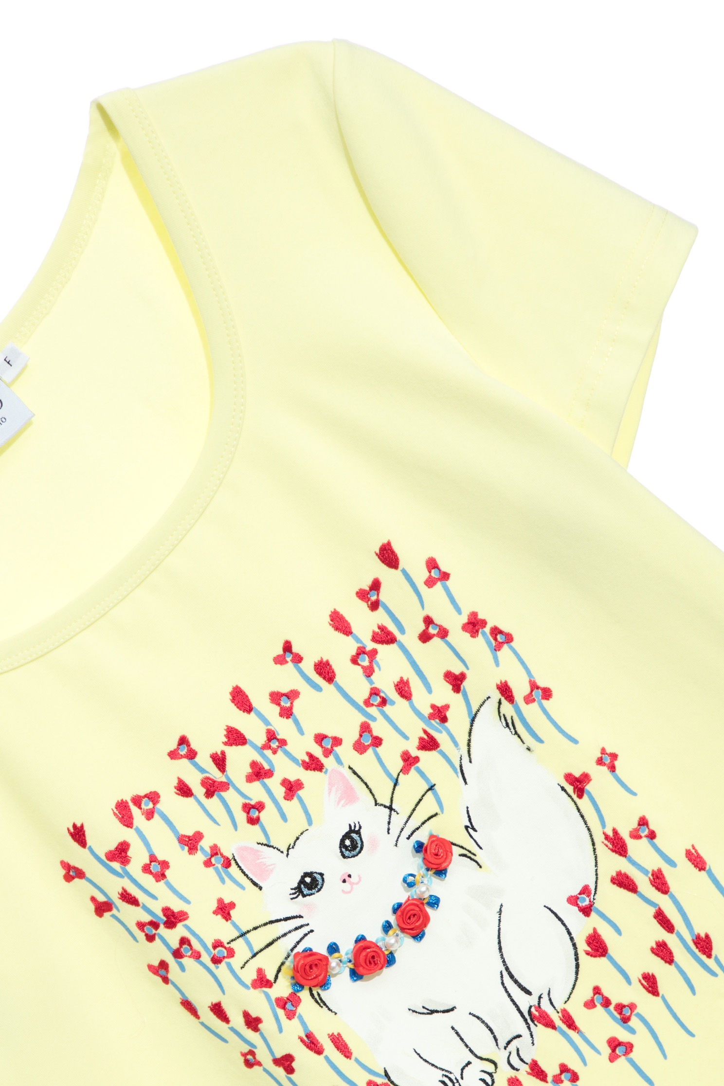 Basic Tee With Front Graphic DetailT-shirt  top with embroidered cat,T-shirts,T-shirts,Tops,Embroidered,Season (SS) Look,Embroidered