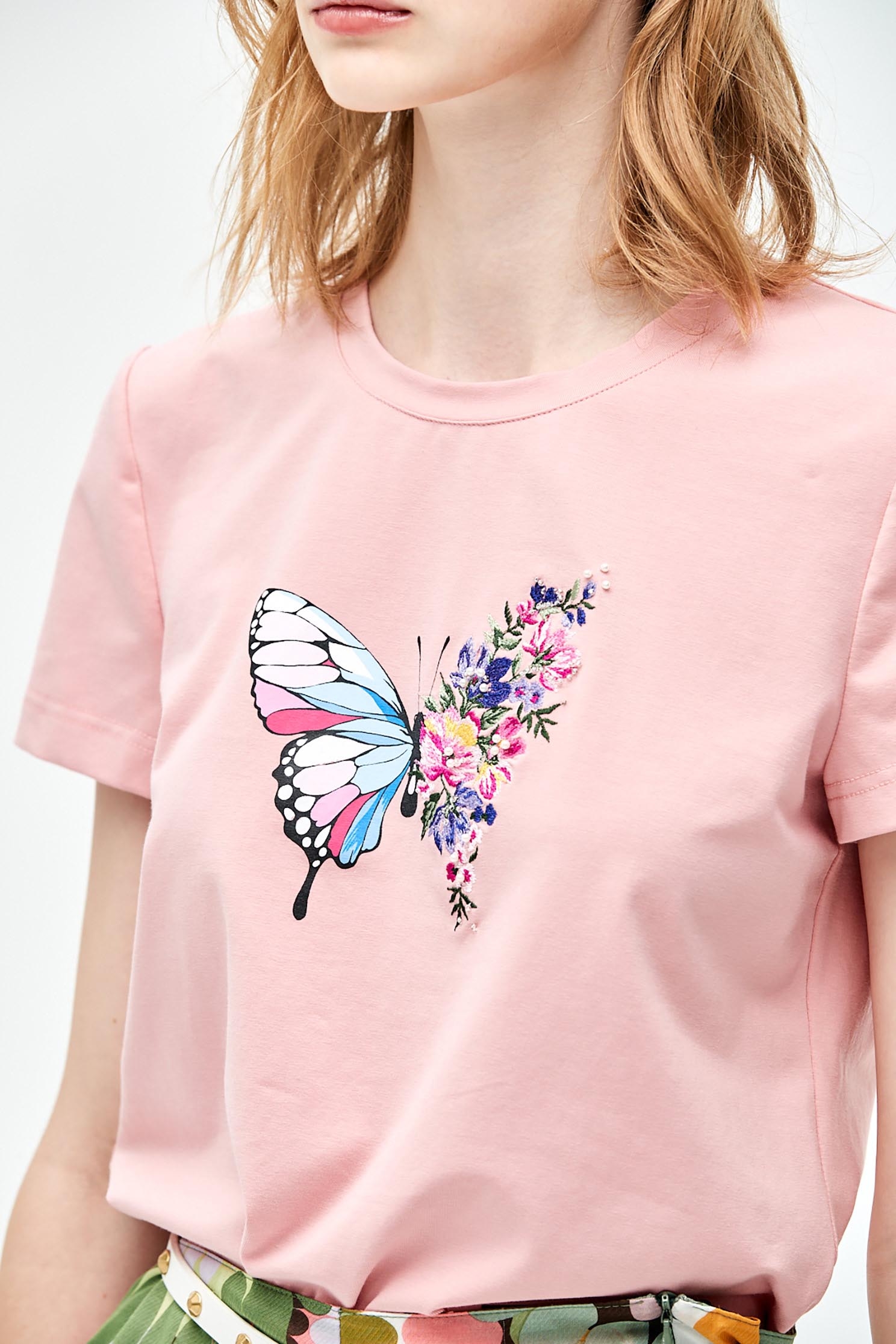 Basic Pink Graphic TeeT-shirt top with floral and butterfly embroidery,T-shirts,T-shirts,Tops,Embroidered,Season (SS) Look