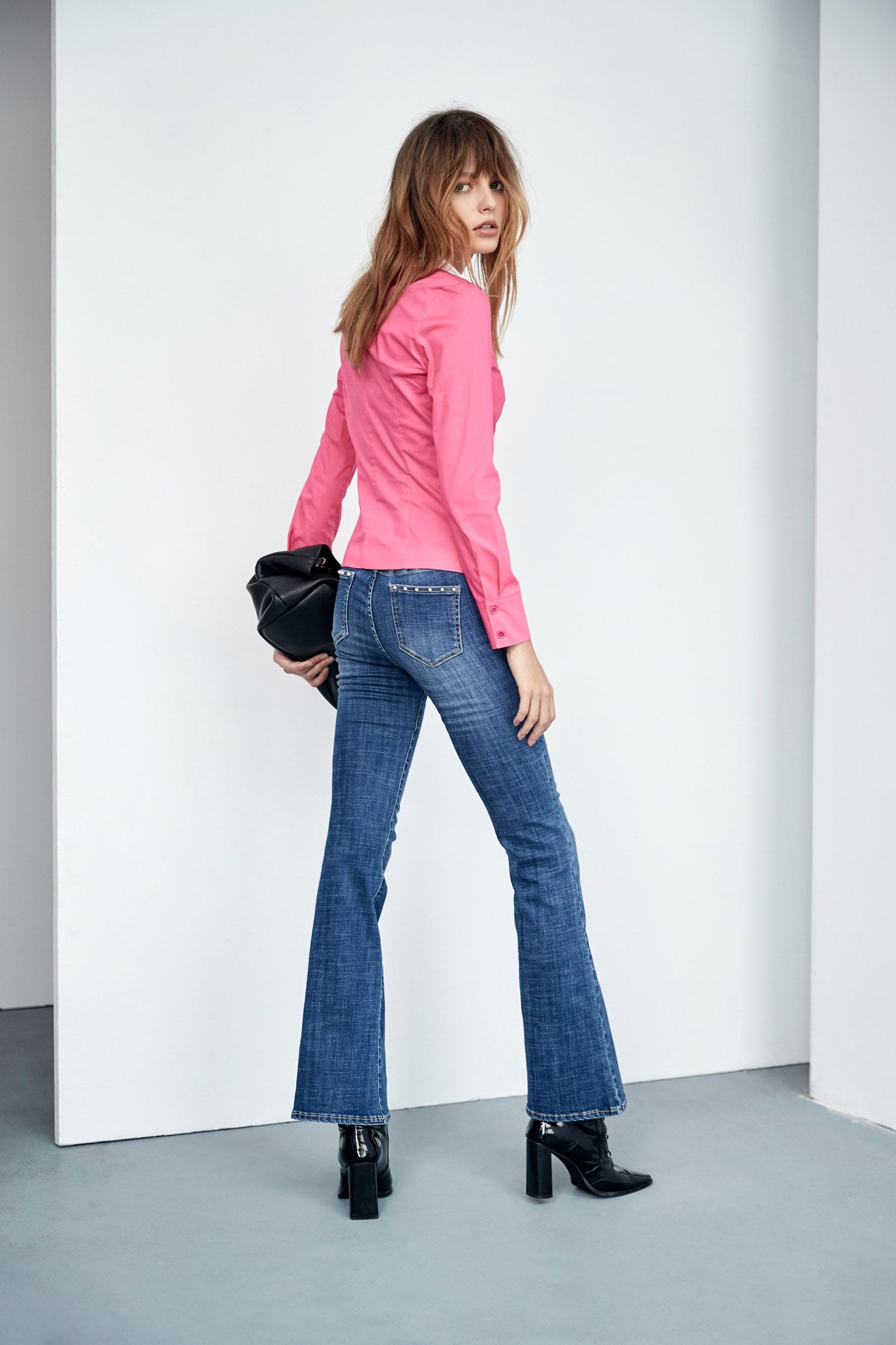 Front Gather Detail V-neck BlouseCreased effect V-neck top,V-Neck T shirts,Tops,Season (AW) Look,Pink,Long sleeve tops