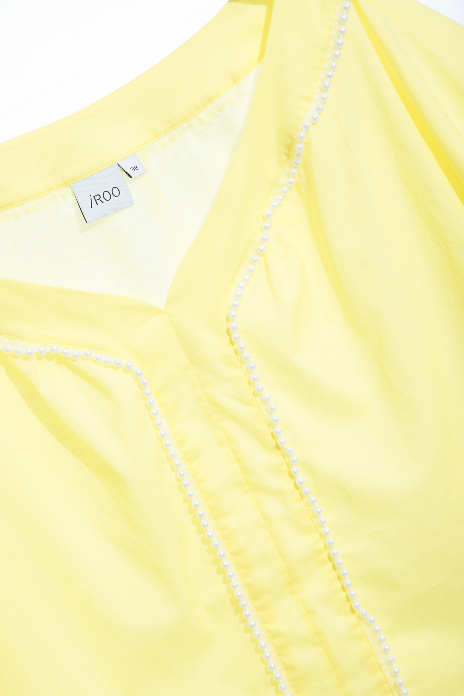 Wide Neckline Yellow Top With Pearl AppliqueTop with pearl collar,Tops,Season (SS) Look,pearl