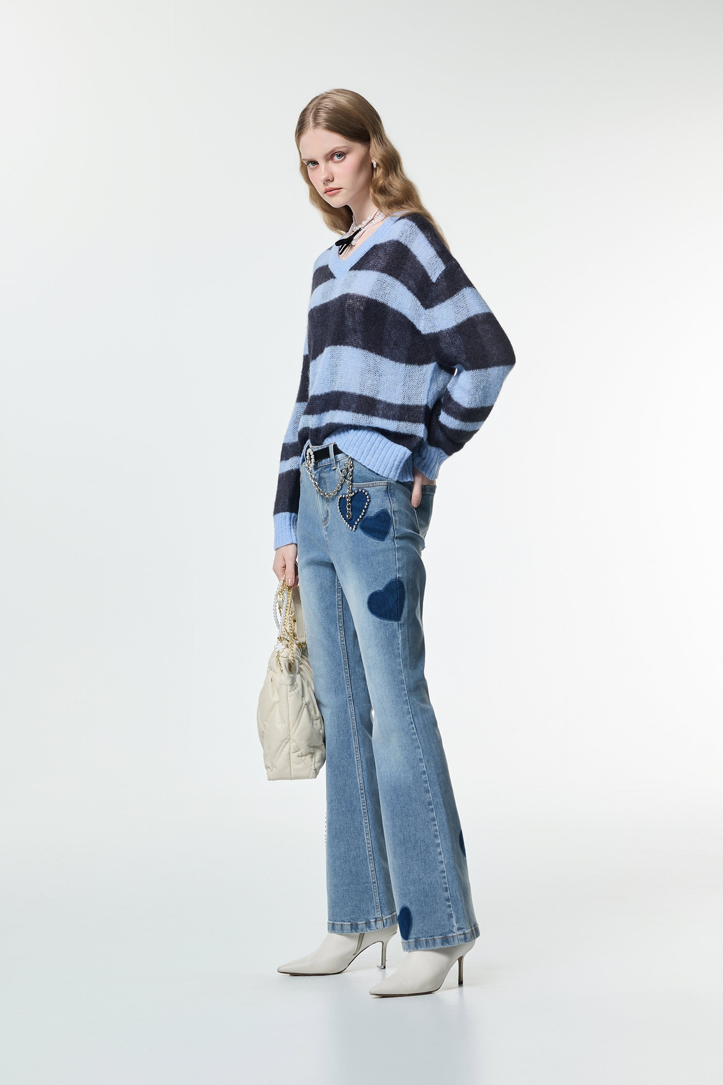 Contrast Stripe V-neck Knit TopContrast Stripe V-neck Knit Top,Tops,Plaid,Season (AW) Look,Knitted,Knitted tops