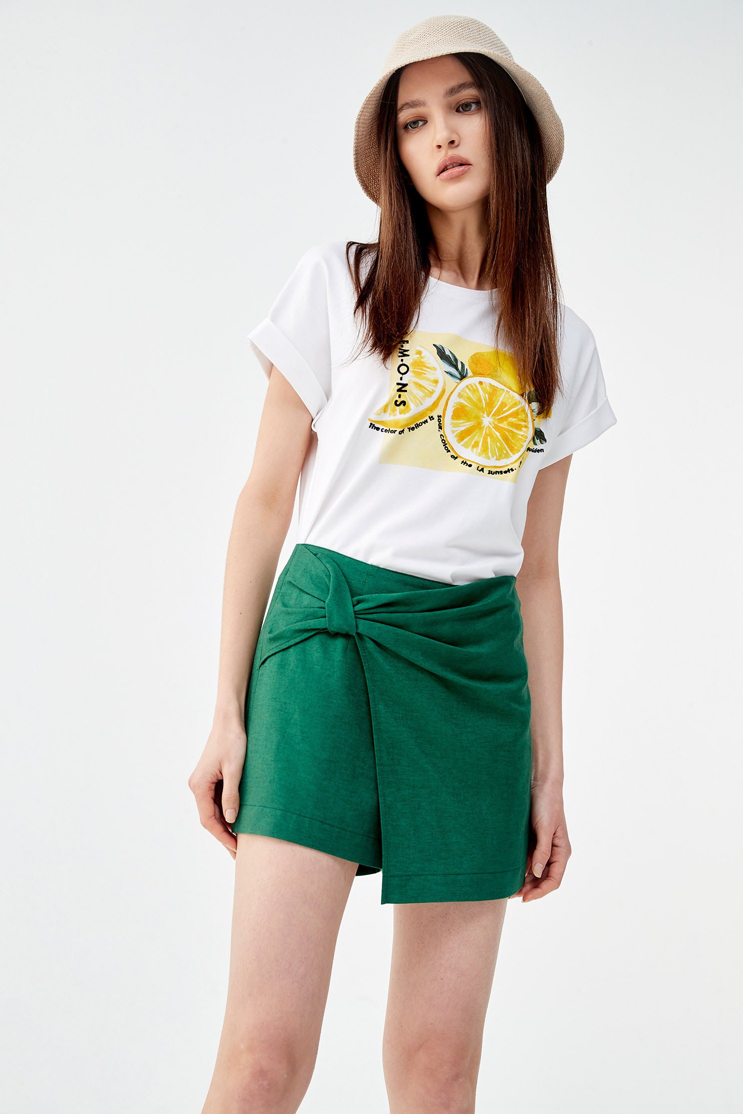 Graphic Print Basic TeeT-shirt with watercolor lemon print,T-shirts,T-shirts,Tops,Embroidered,Season (SS) Look,Cotton,comfotism