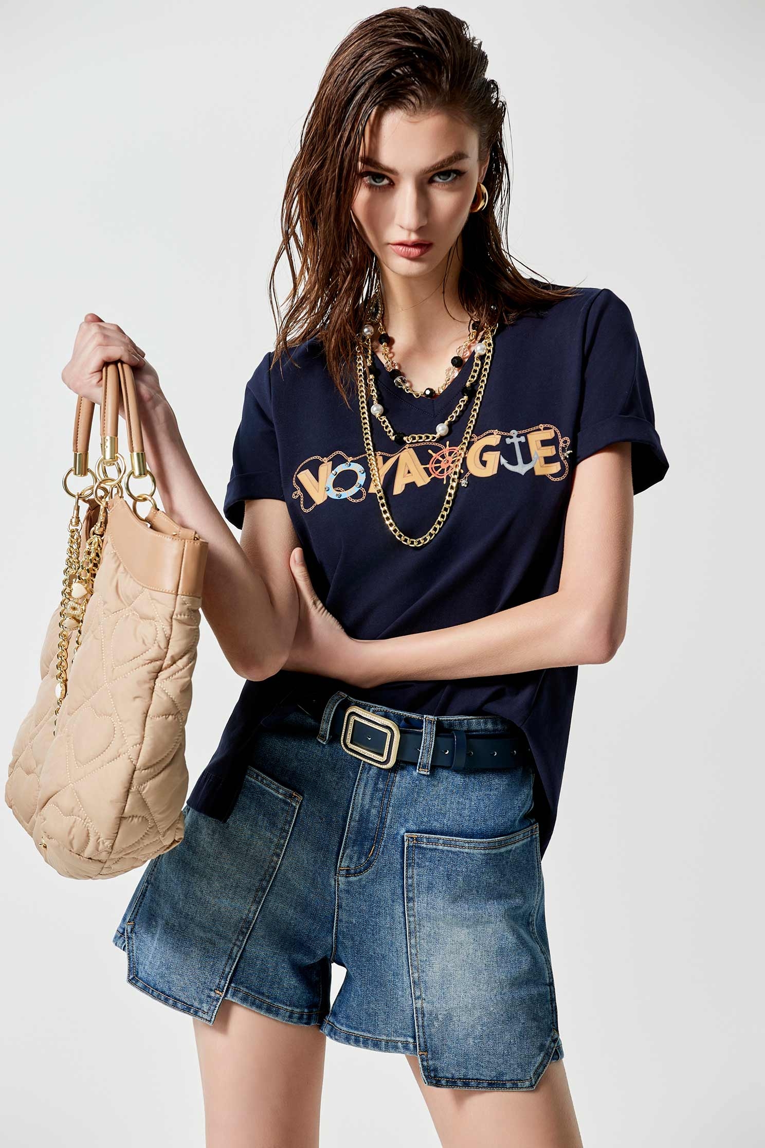 V-neck Front Slogan Navy TeeV-neck Front Slogan Navy Tee,T-shirts,Season (SS) Look,Cotton