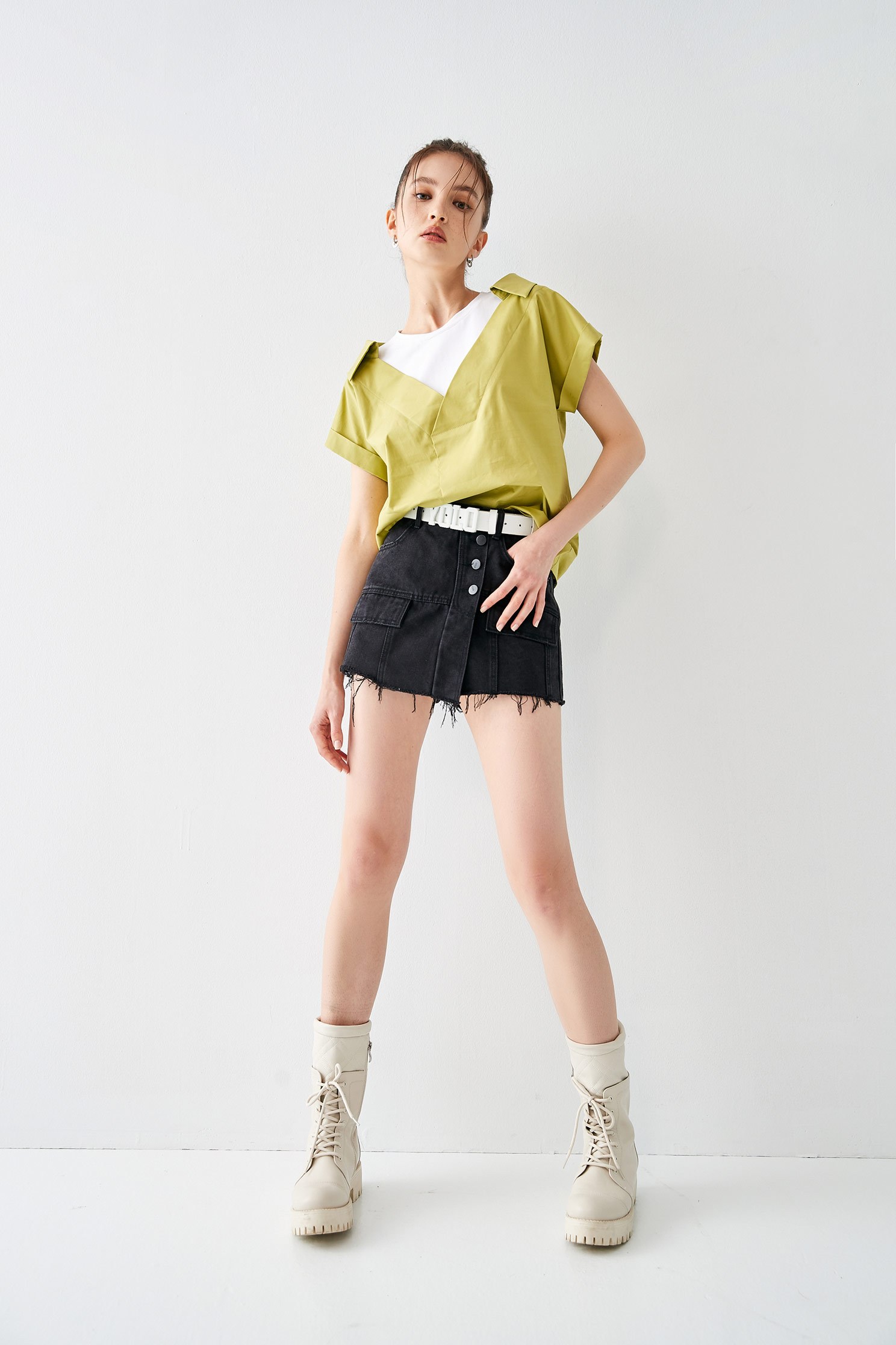 Fake Two Piece Solid Colour TopLayered-look top with collar design,T-shirts,Tops,bestselling,Season (AW) Look