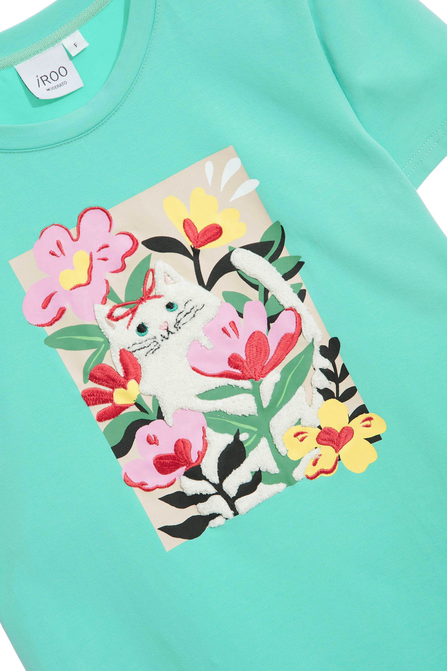 Cat Graphic Green TeeT-shirt top with cat embroidery,T-shirts,T-shirts,Tops,Embroidered,Season (SS) Look,bows