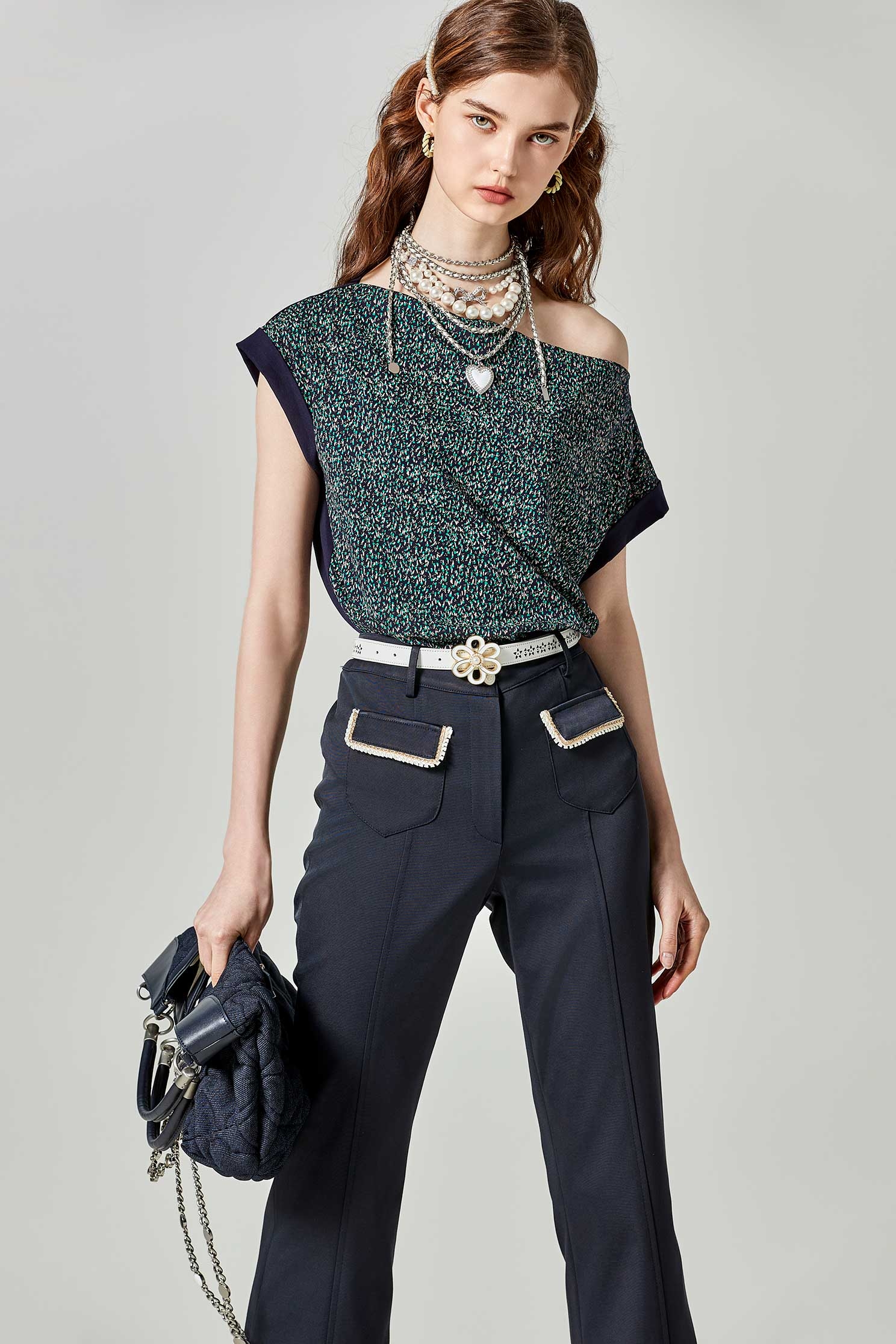 All Over Small Floral Print TopT-shirt top with bell pepper flower print,T-shirts,Tops,Season (SS) Look