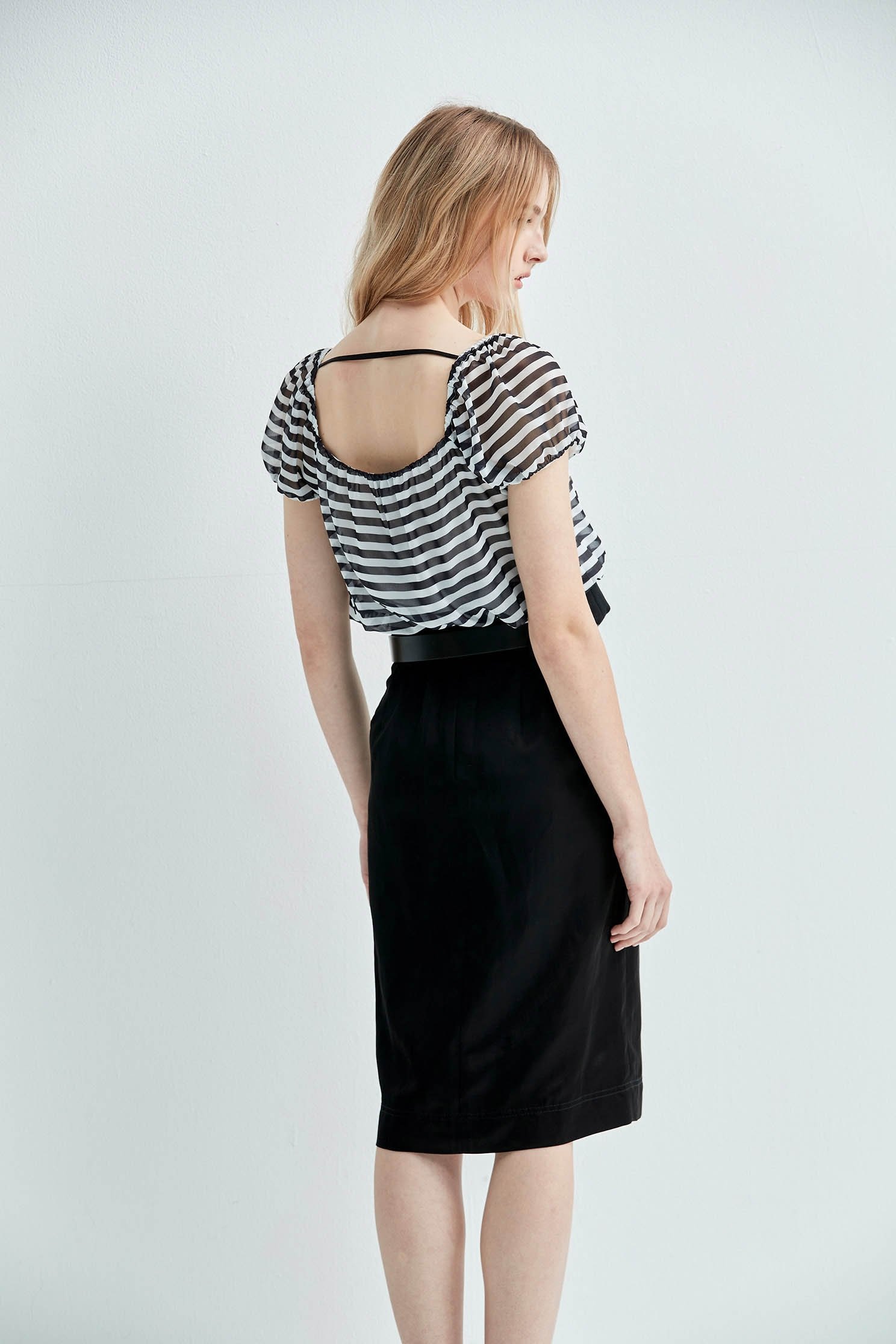 Short Sleeve Black Stripe TopChiffon cropped top with stripd design,Tops,Season (SS) Look,Cropped tops,Chiffon