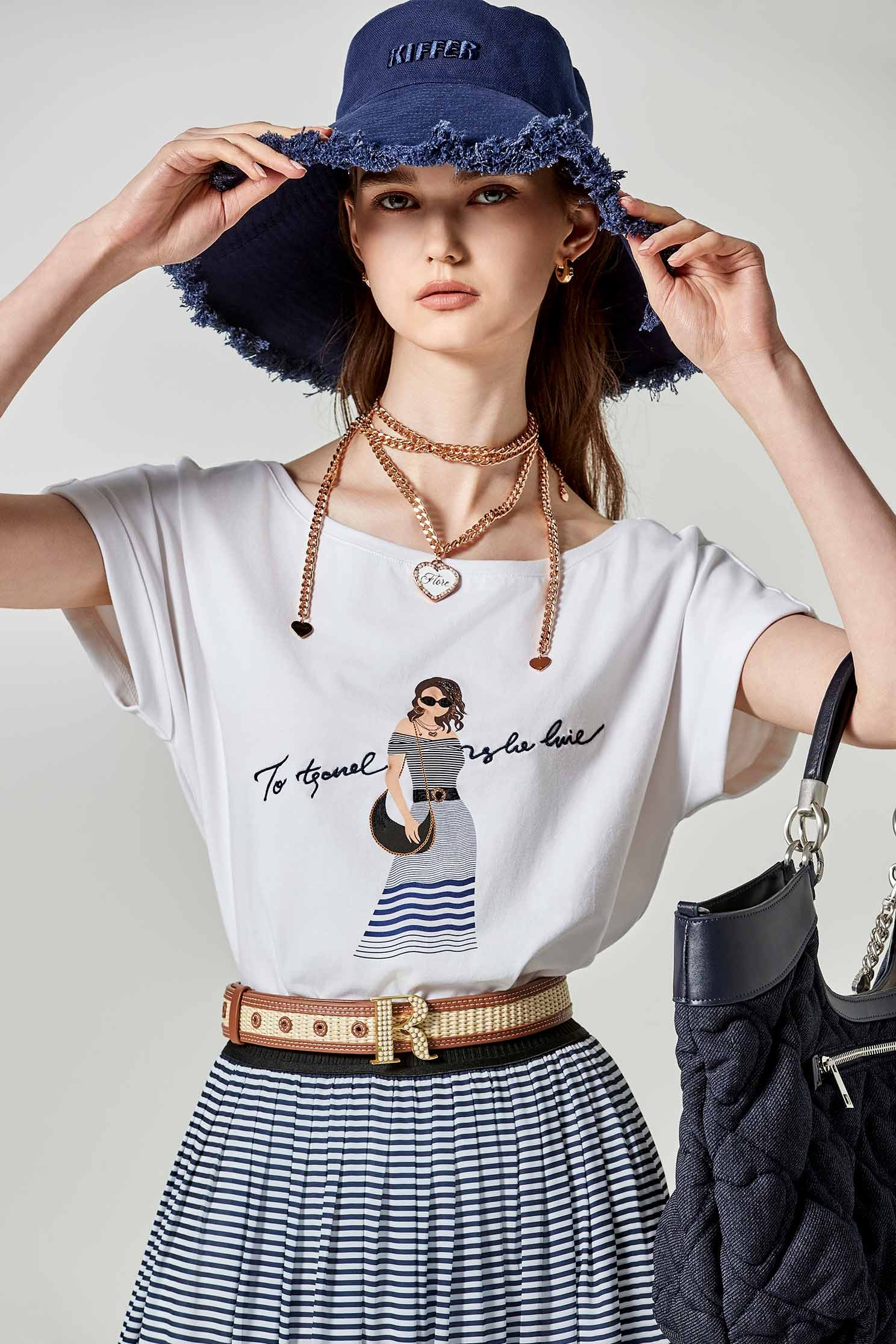 Front Graphic Boat Neck TeeFront Graphic Boat Neck Tee,Tops,Season (SS) Look,Cotton,Embroidered