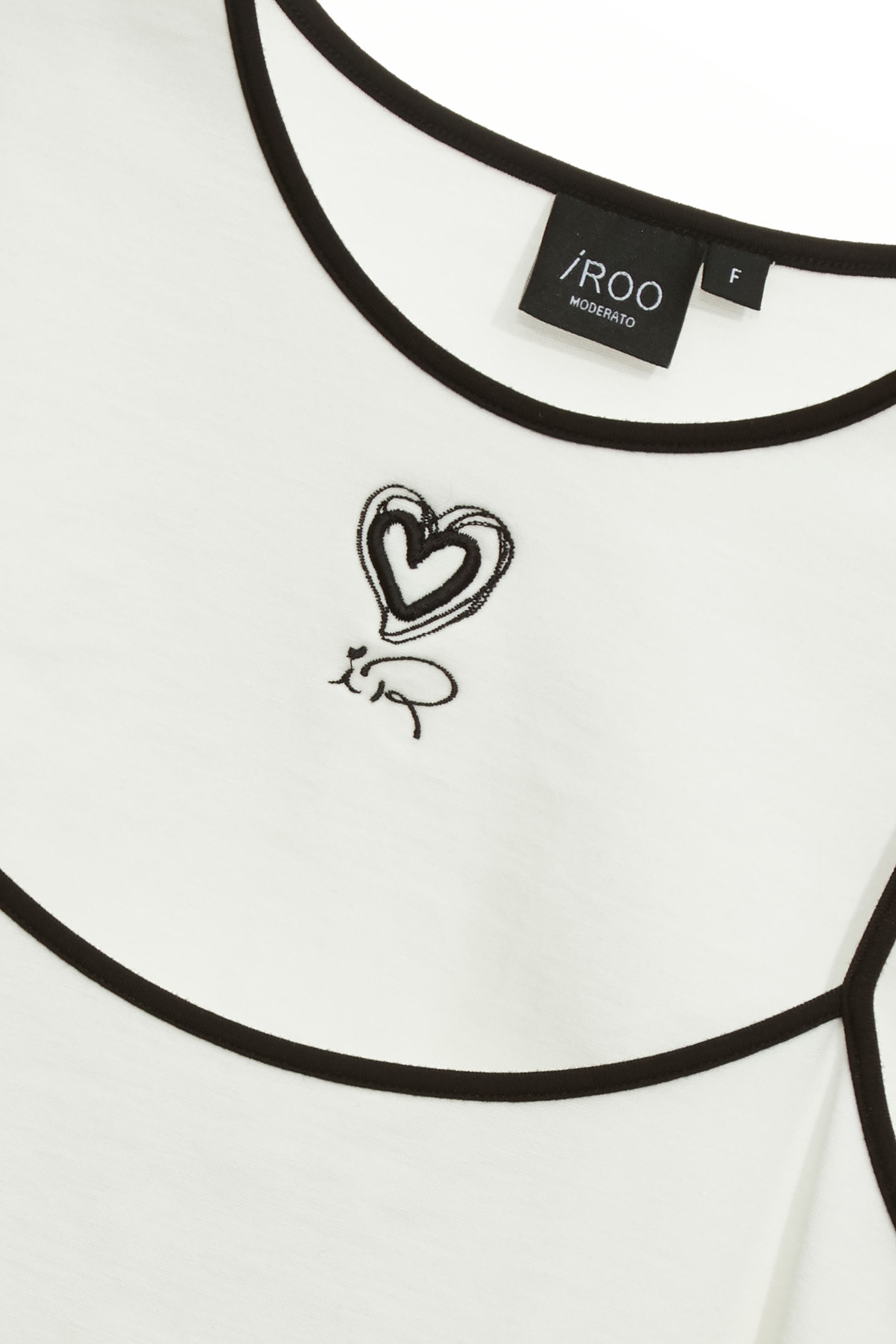 Fake Two Piece Tee With Heart Embroidery LogoFake Two Piece Tee With Heart Embroidery Logo
