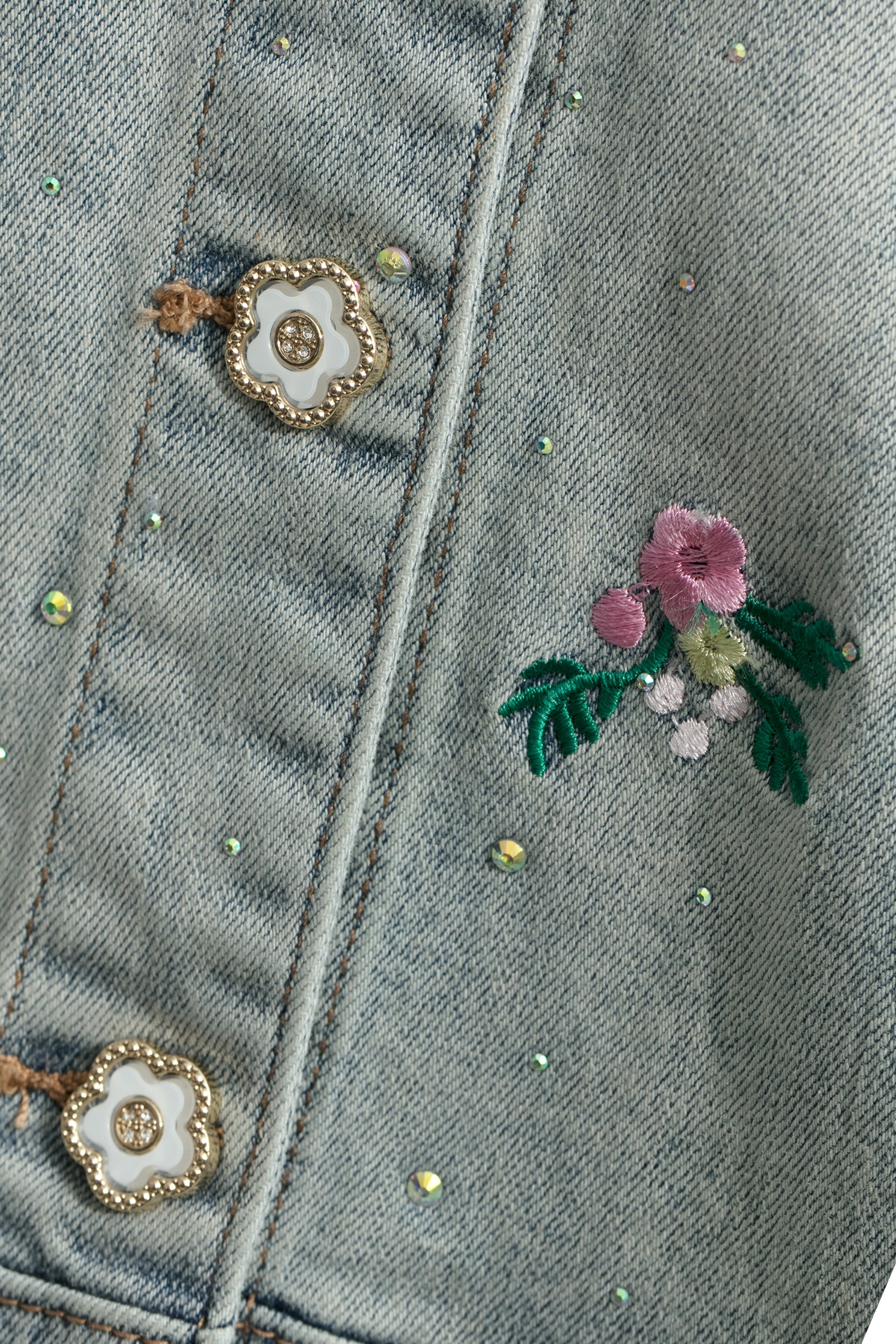 Floral Embroidery Sequin Detail Denim JacketFloral Embroidery Sequin Detail Denim Jacket,Embroidered,Outerwear,Denim,Denim Jackets,Season (AW) Look