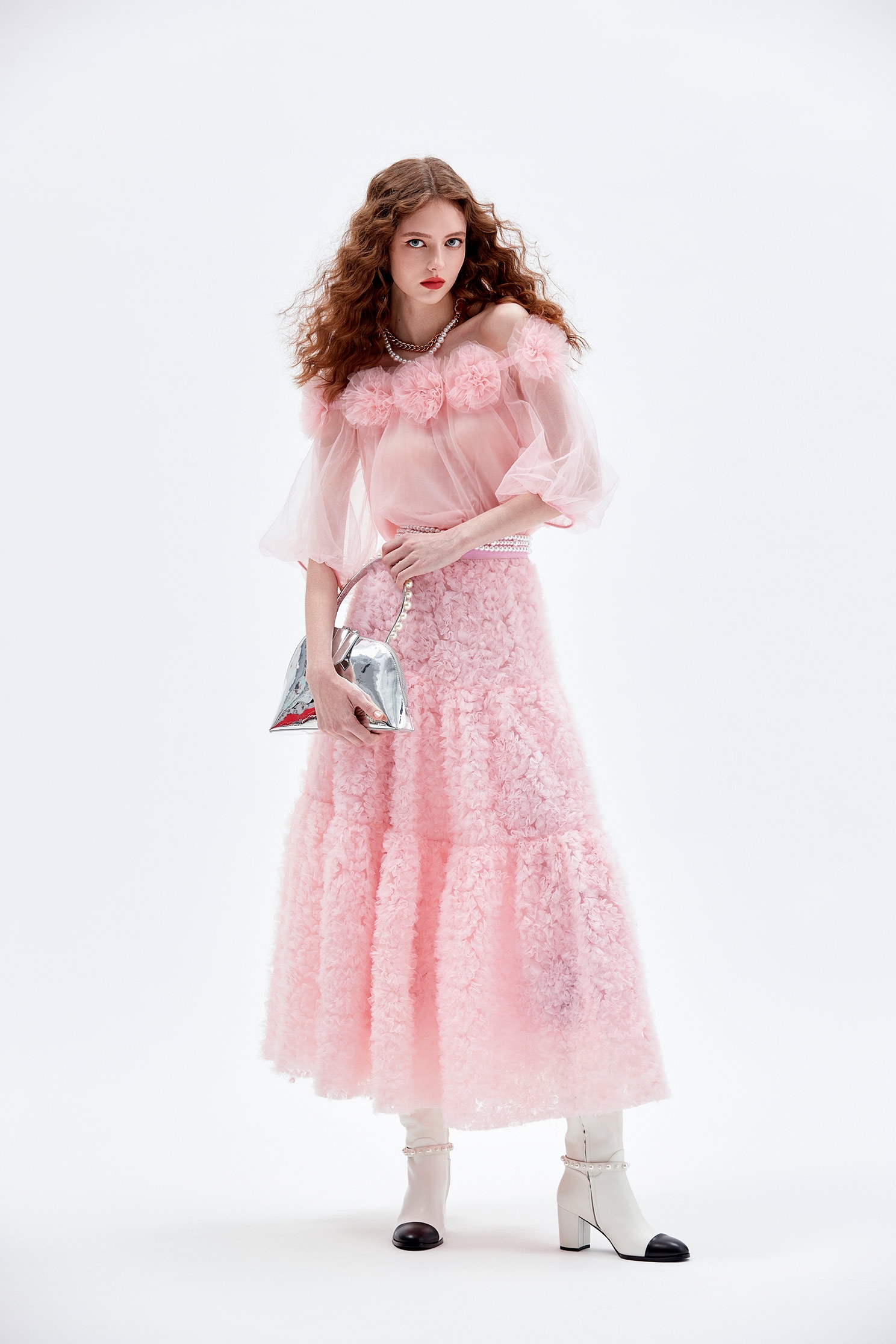 3-D Mesh Rose Detail Pink Skirt3-D Mesh Rose Detail Pink Skirt,Season (AW) Look,Mesh fabric,Midi skirts