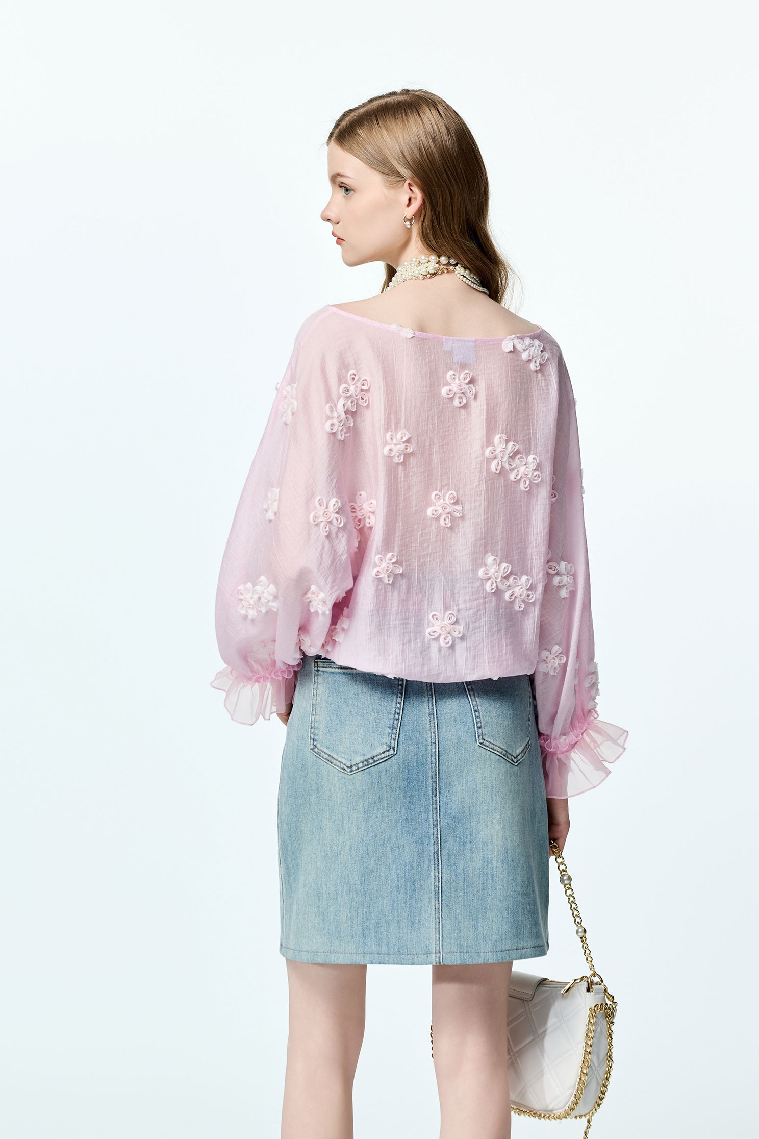 Floral Lace Detail Denim SkirtFloral Lace Detail Denim Skirt,Office Looks,Denim,Denim skirts,Season (AW) Look,Valentine,blossoms,Lace,Lace skirts,upperclass,Midi skirts