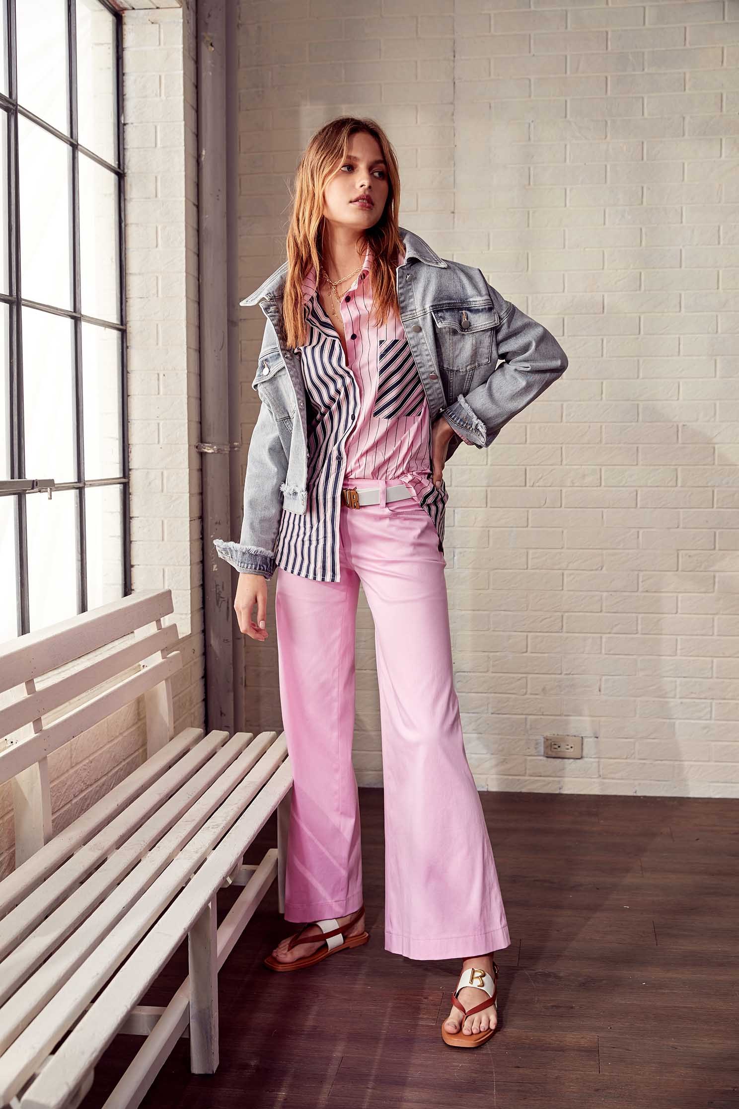 Mid Waist Boot Leg PantsMid-waist wide-leg trousers,Culottes,iROO LIVE,Season (AW) Look,Pink,Embroidered,Culottes