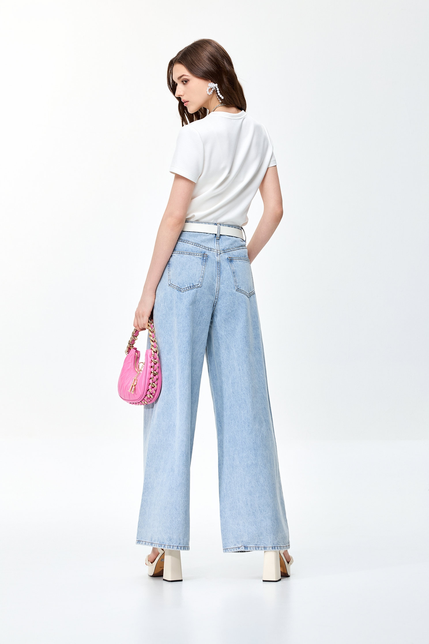 Diamonte Detail Wide Leg JeansDiamonte Detail Wide Leg Jeans,Season (SS) Look,Denim,Denim pants,Wide-leg jeans,Pants