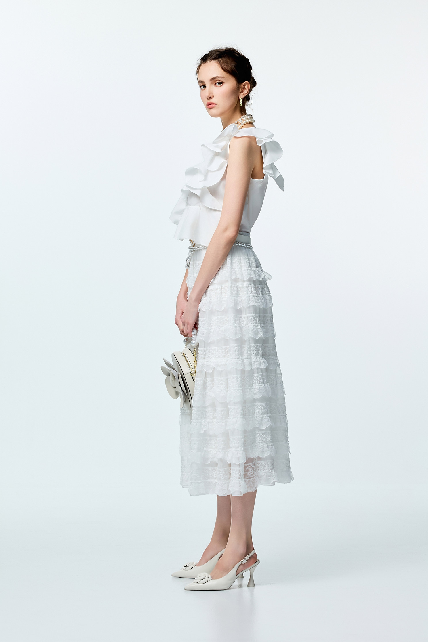 Asymmeric Ruffle Detail VestAsymmeric Ruffle Detail Vest,sleeveless tops,Tops,Season (SS) Look,White tops,sleeveless tops