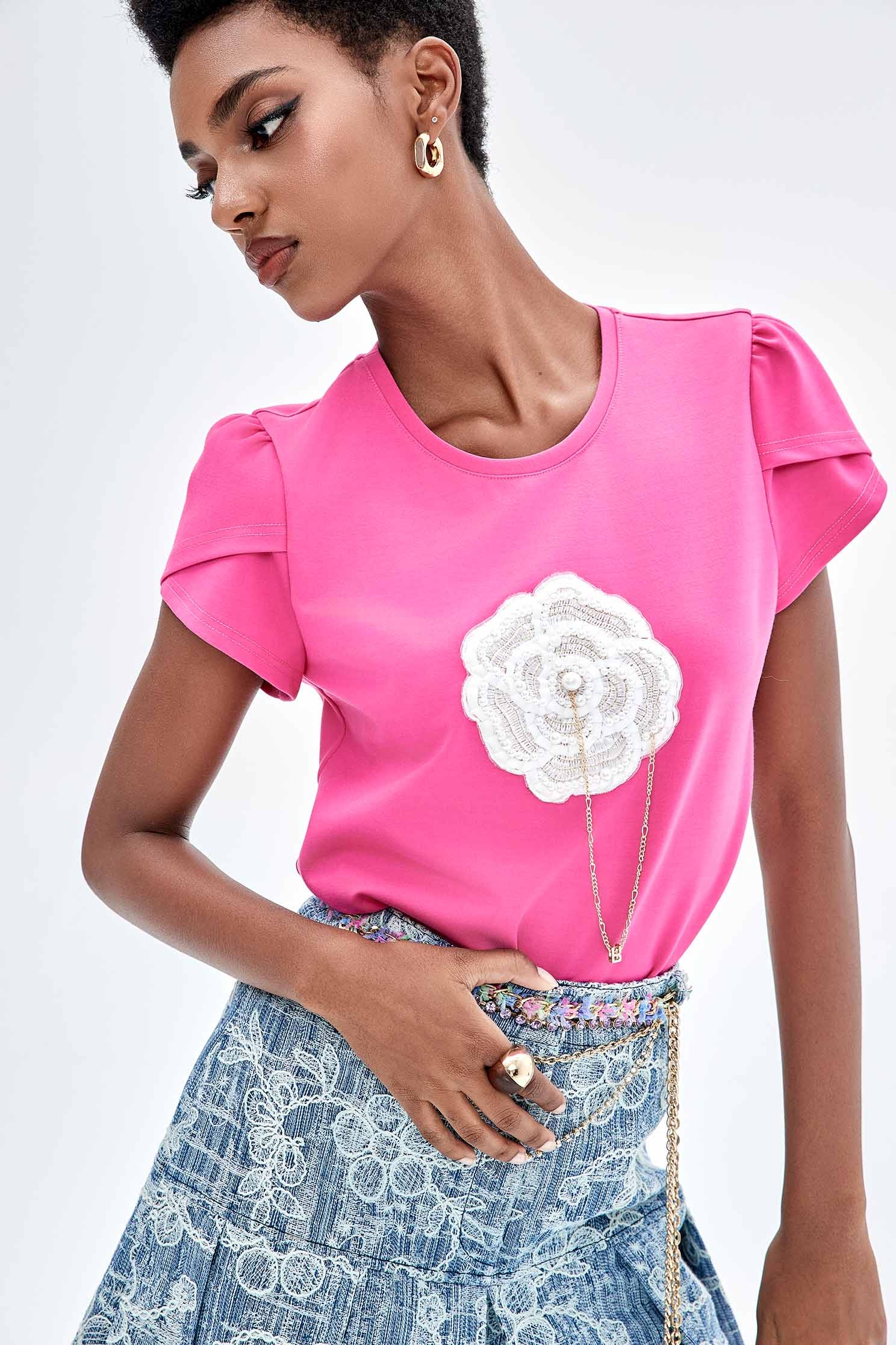 Front Floral Detail Petal Sleeve TeeFront Floral Detail Petal Sleeve Tee,T-shirts,Tops,Season (SS) Look,Short sleeve tops