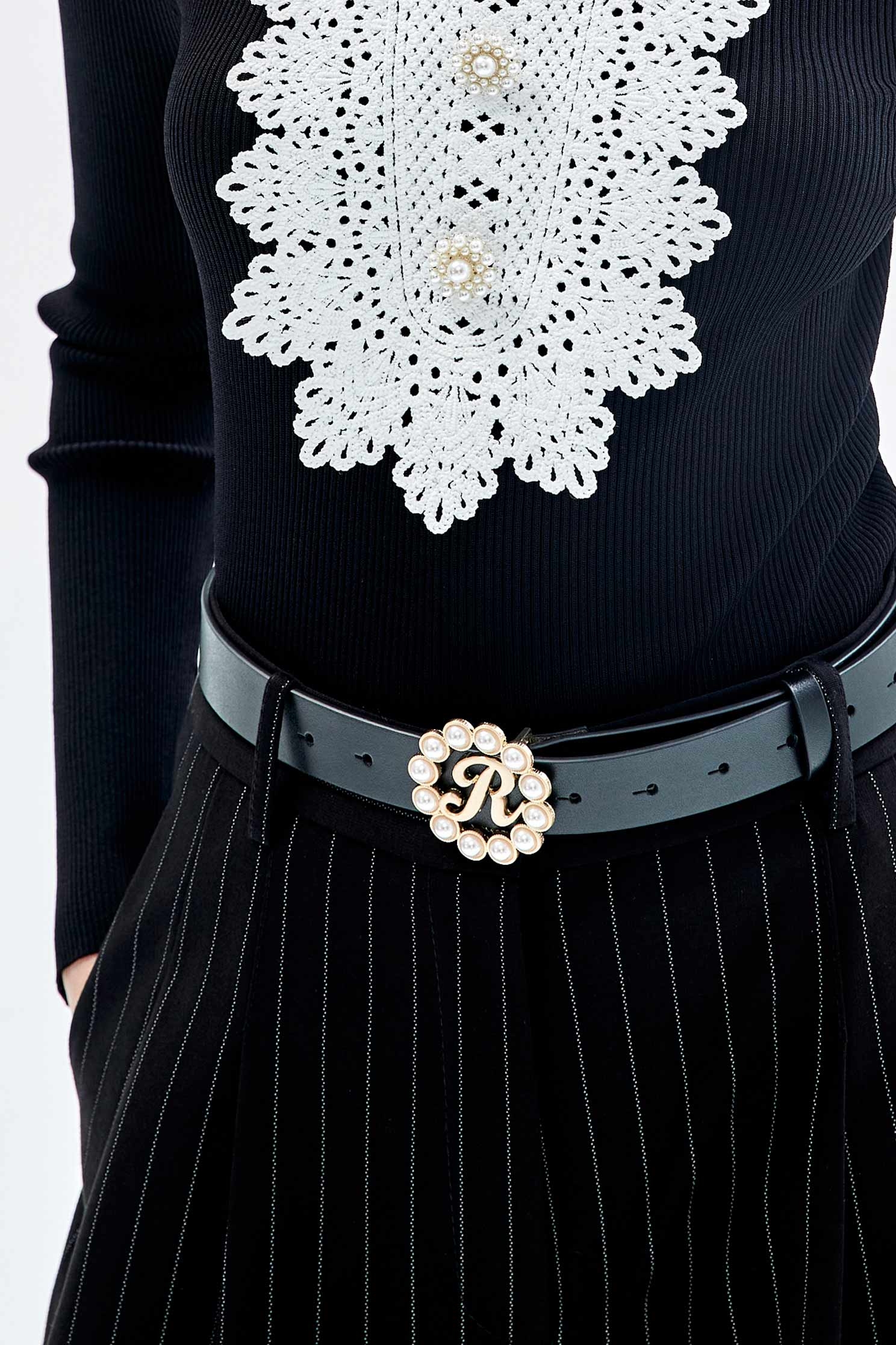 Pearl R Logo Leather BeltPearl R Logo Leather Belt,pearl,Season (AW) Look,Belts