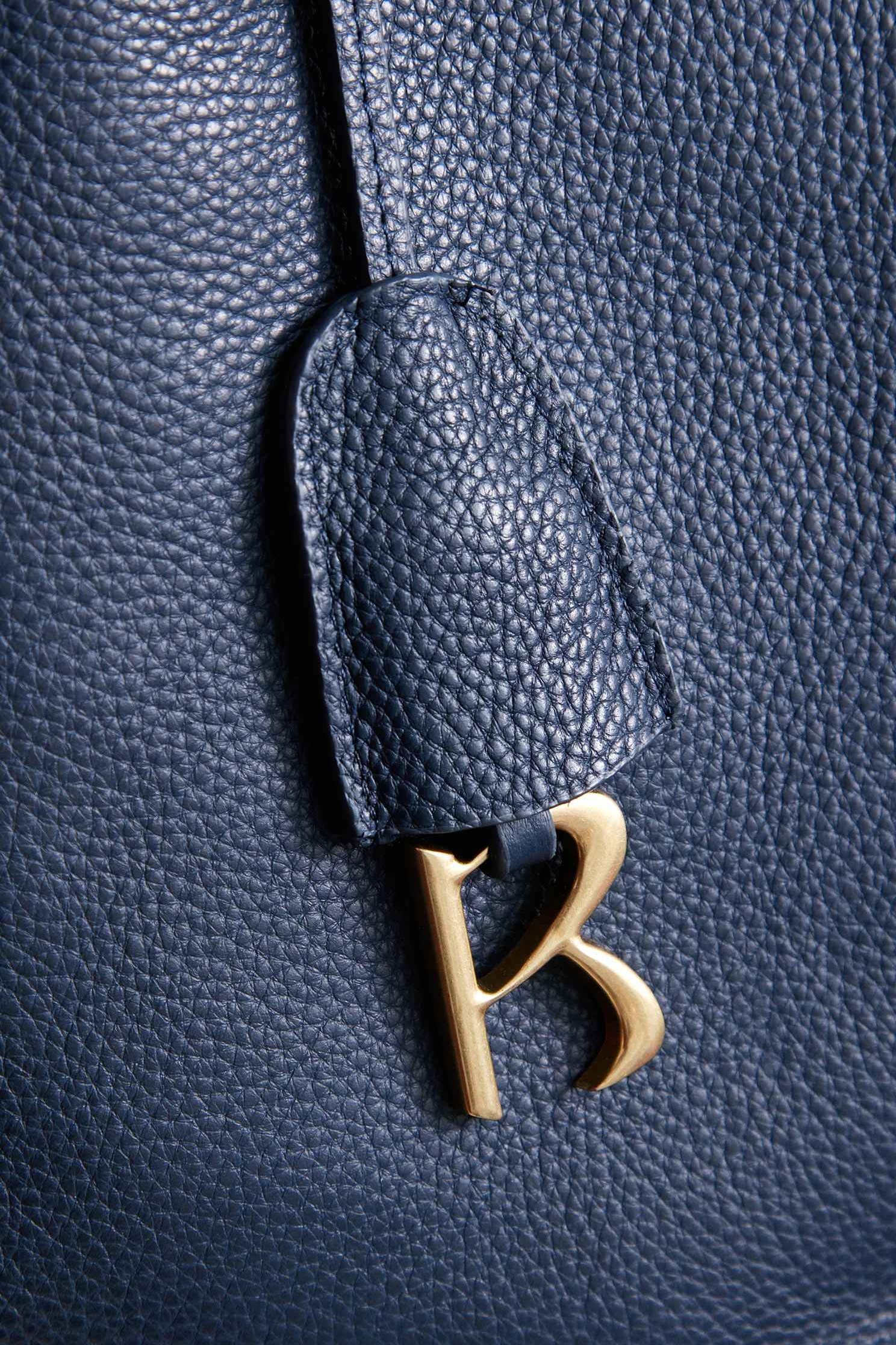 R Logo Leather BagLeather tote with metal trim,Season (SS) Look,Leather