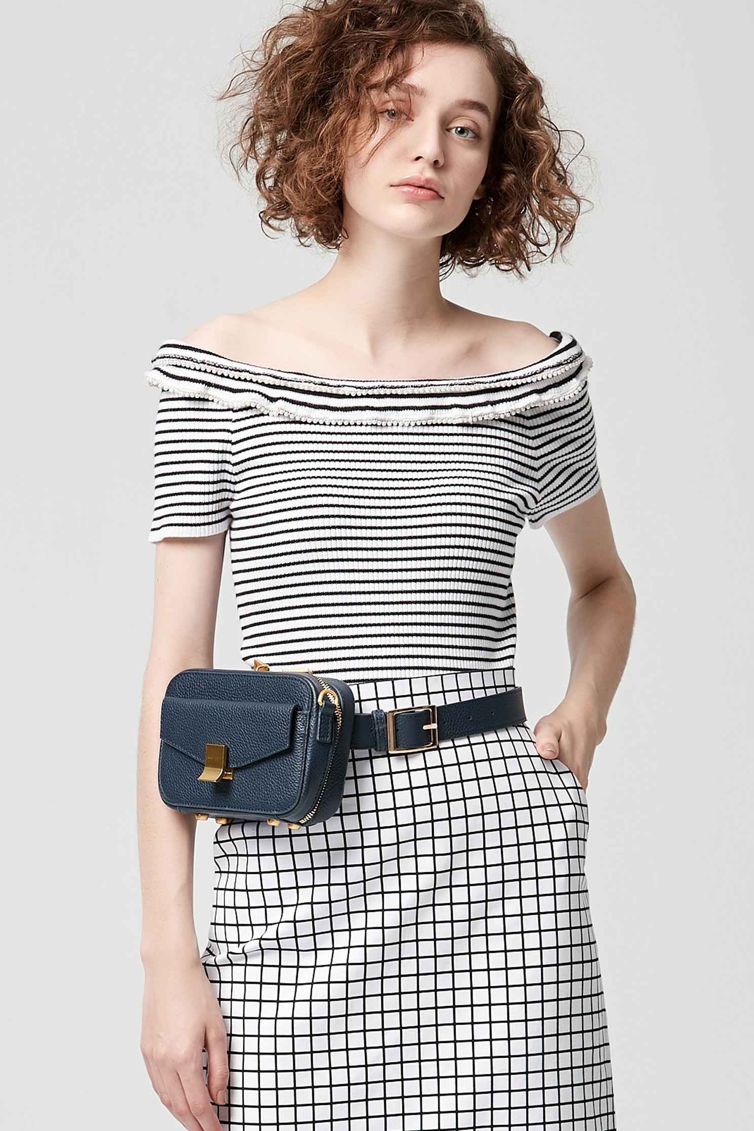 Square Buckle Leather Waist PouchSquare buckle leather bag with both hands,Crossbody bags,Season (SS) Look,Leather,Belts