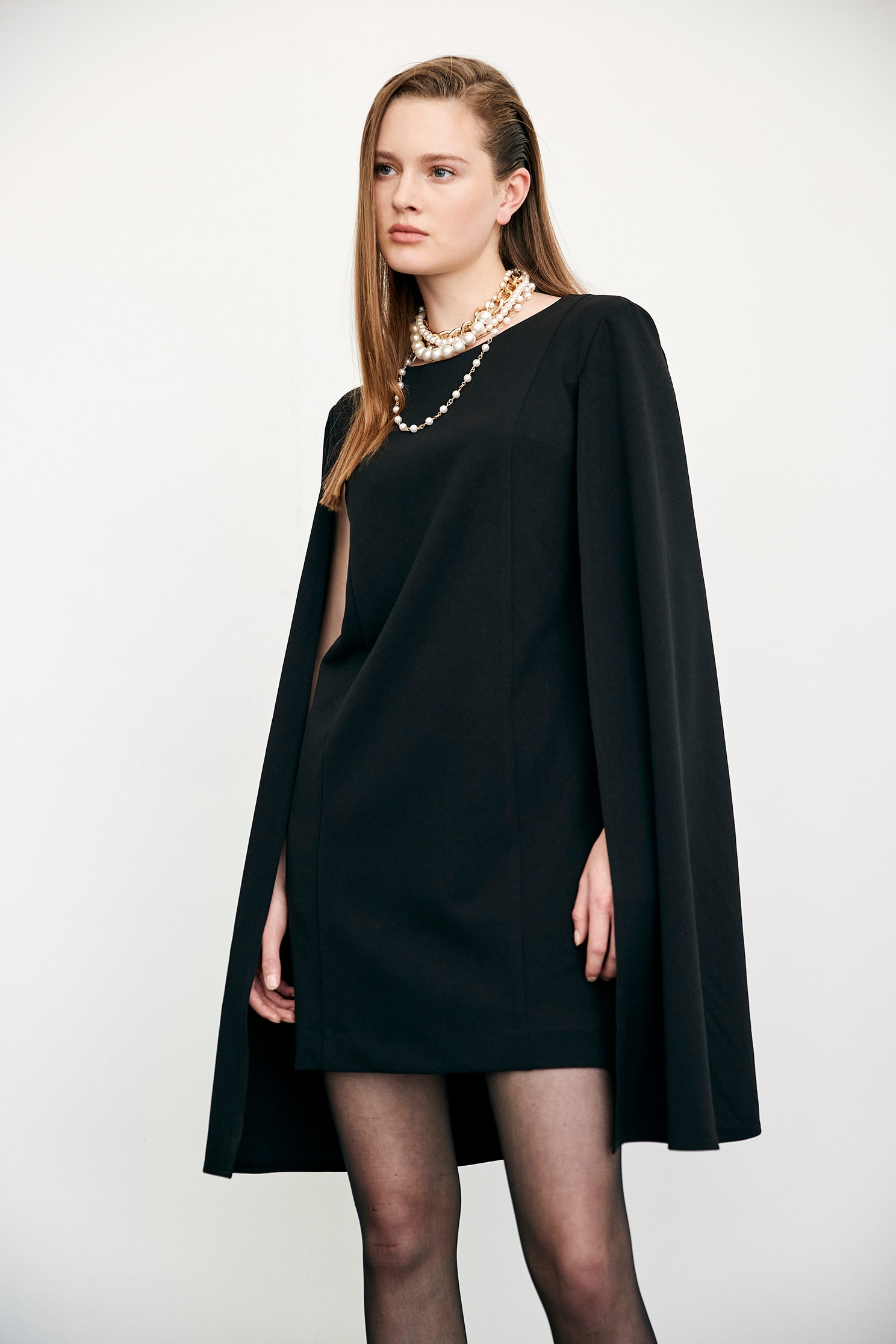 Black Shift Cape DressBlack Shift Cape Dress,cocktaildresses,Evening dresses,Season (AW) Look