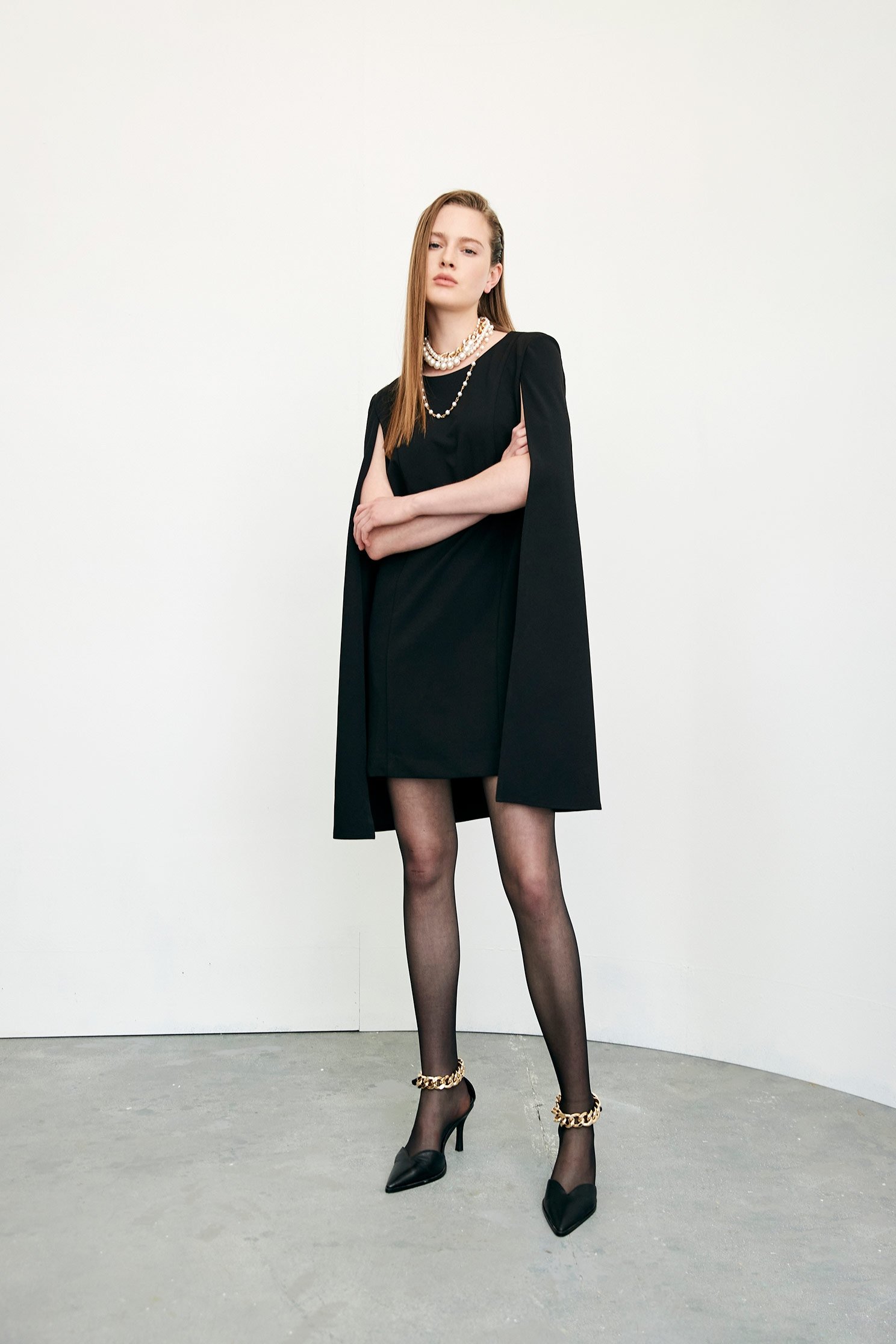 Black Shift Cape DressBlack Shift Cape Dress,cocktaildresses,Evening dresses,Season (AW) Look