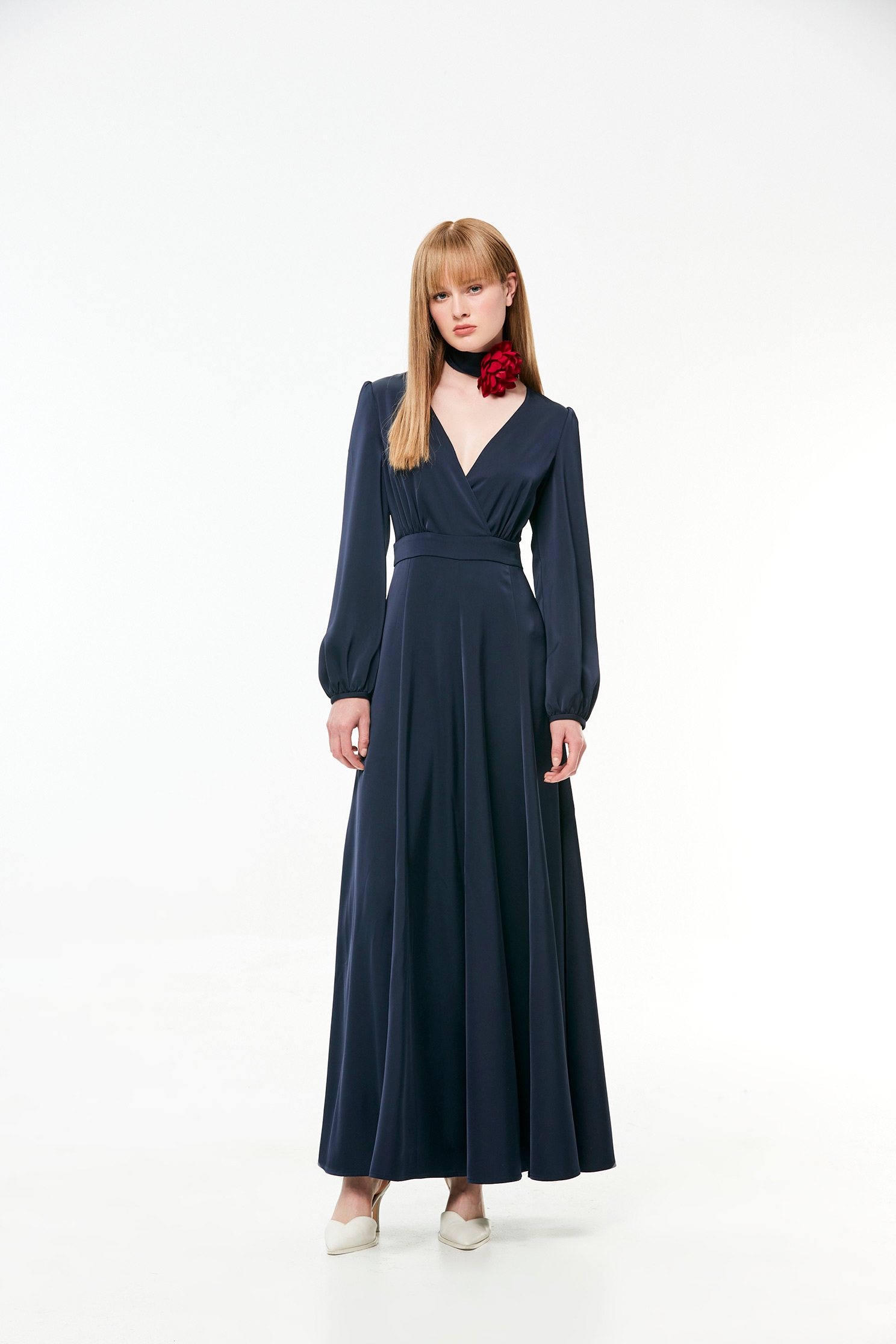 Long Sleeve Surplice Neckline Satin Evening DressLong Sleeve Surplice Neckline Satin Evening Dress,cocktaildresses,Evening dresses,Season (AW) Look