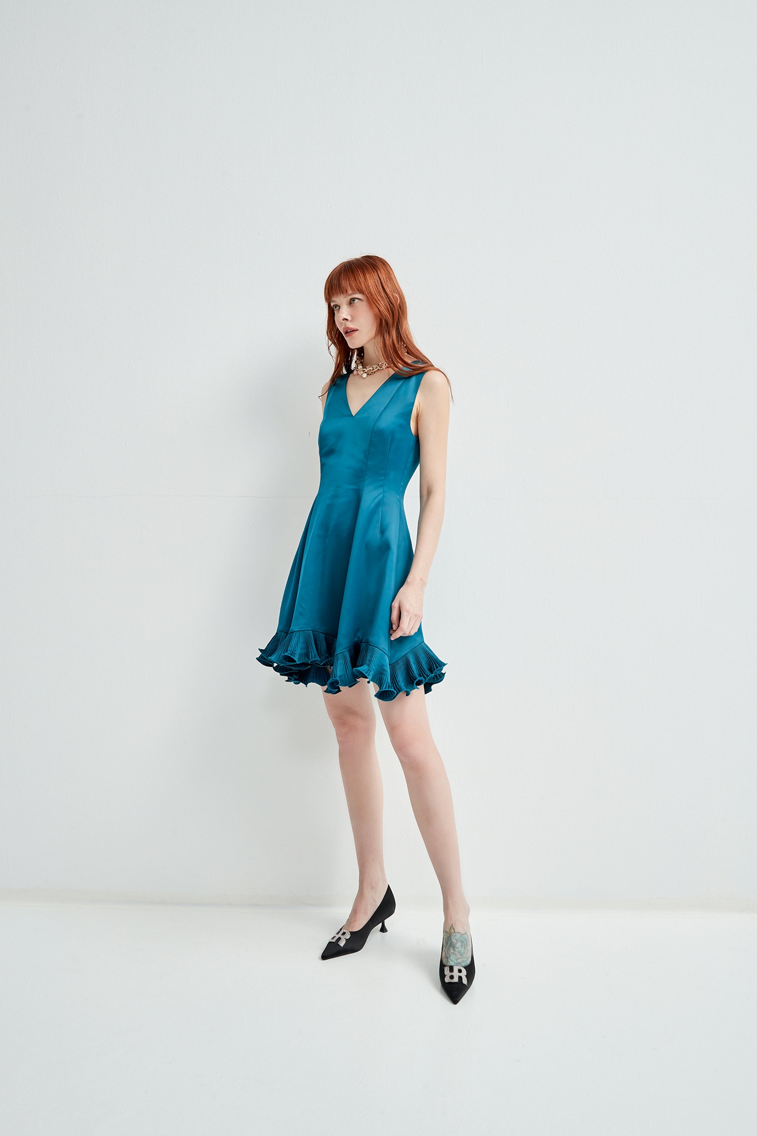 V-Neck Ruiffle Trim Sleeveless DressSatin serene blue cropped dress,cocktaildresses,Season (SS) Look,Evening dresses