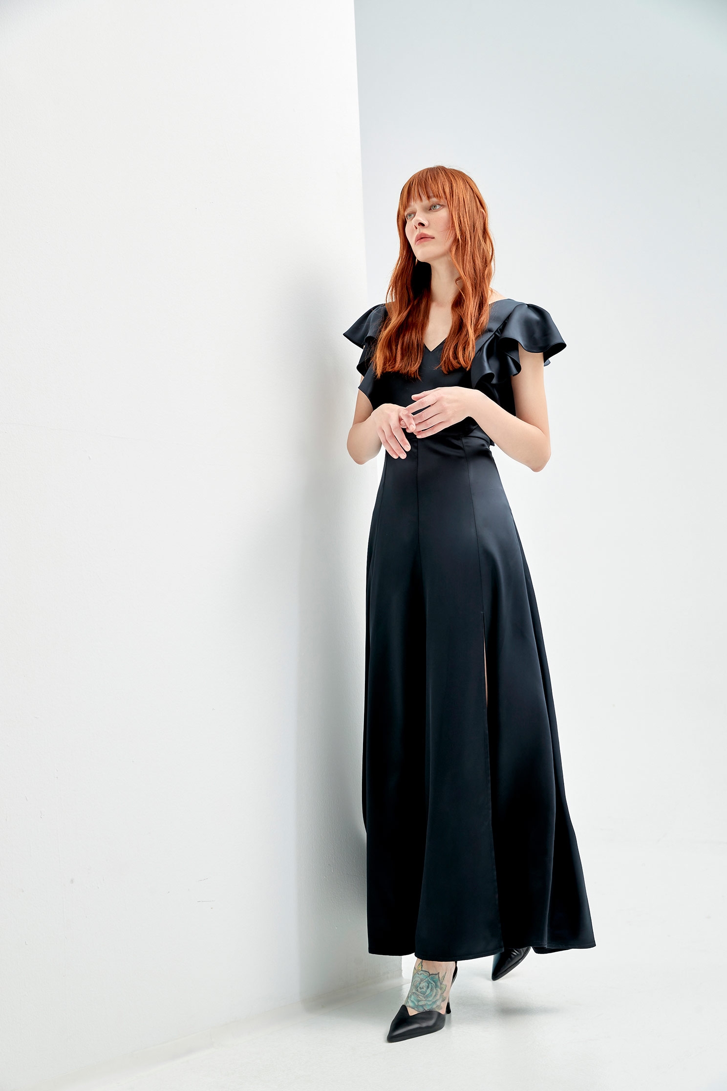 V-Neck Ruffle Sleeve Full Length DressV-Neck Ruffle Sleeve Full Length Dress,cocktaildresses,Season (SS) Look,Evening dresses