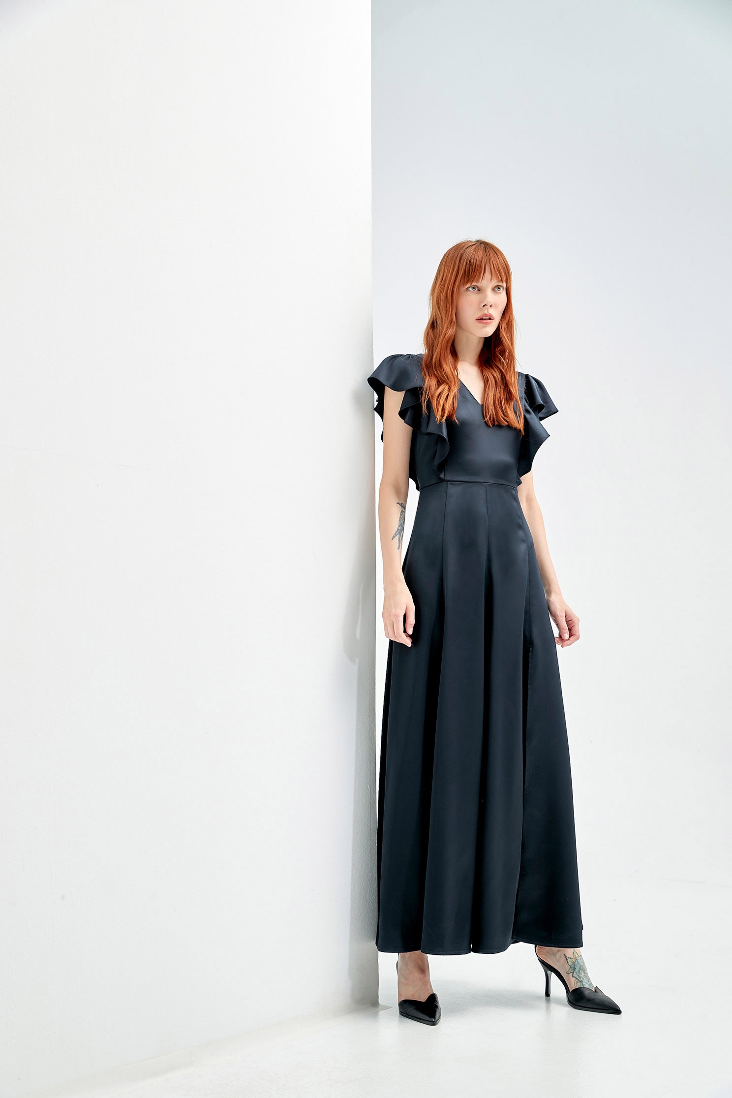 V-Neck Ruffle Sleeve Full Length DressV-Neck Ruffle Sleeve Full Length Dress,cocktaildresses,Season (SS) Look,Evening dresses