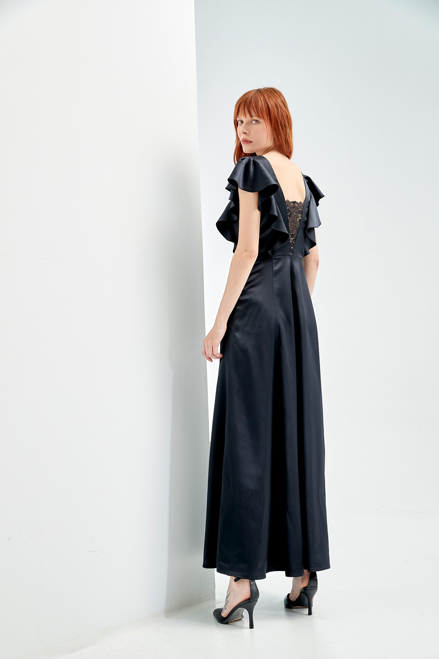 V-Neck Ruffle Sleeve Full Length DressV-Neck Ruffle Sleeve Full Length Dress,cocktaildresses,Season (SS) Look,Evening dresses