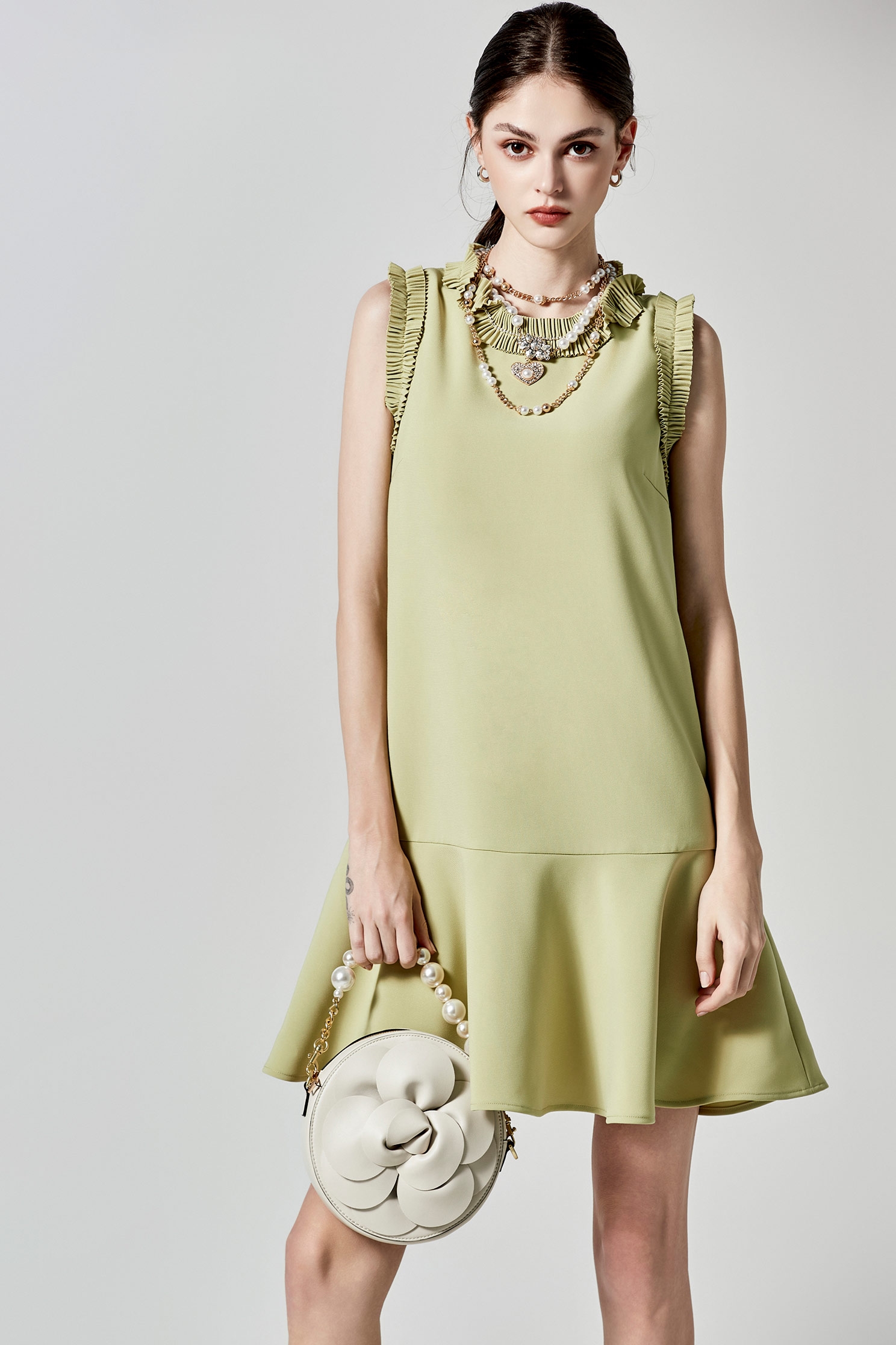 Pleated Trim Detail Sleeveless Green DressPleated Trim Detail Sleeveless Green Dress,Dresses,cocktaildresses,Season (SS) Look,Evening dresses