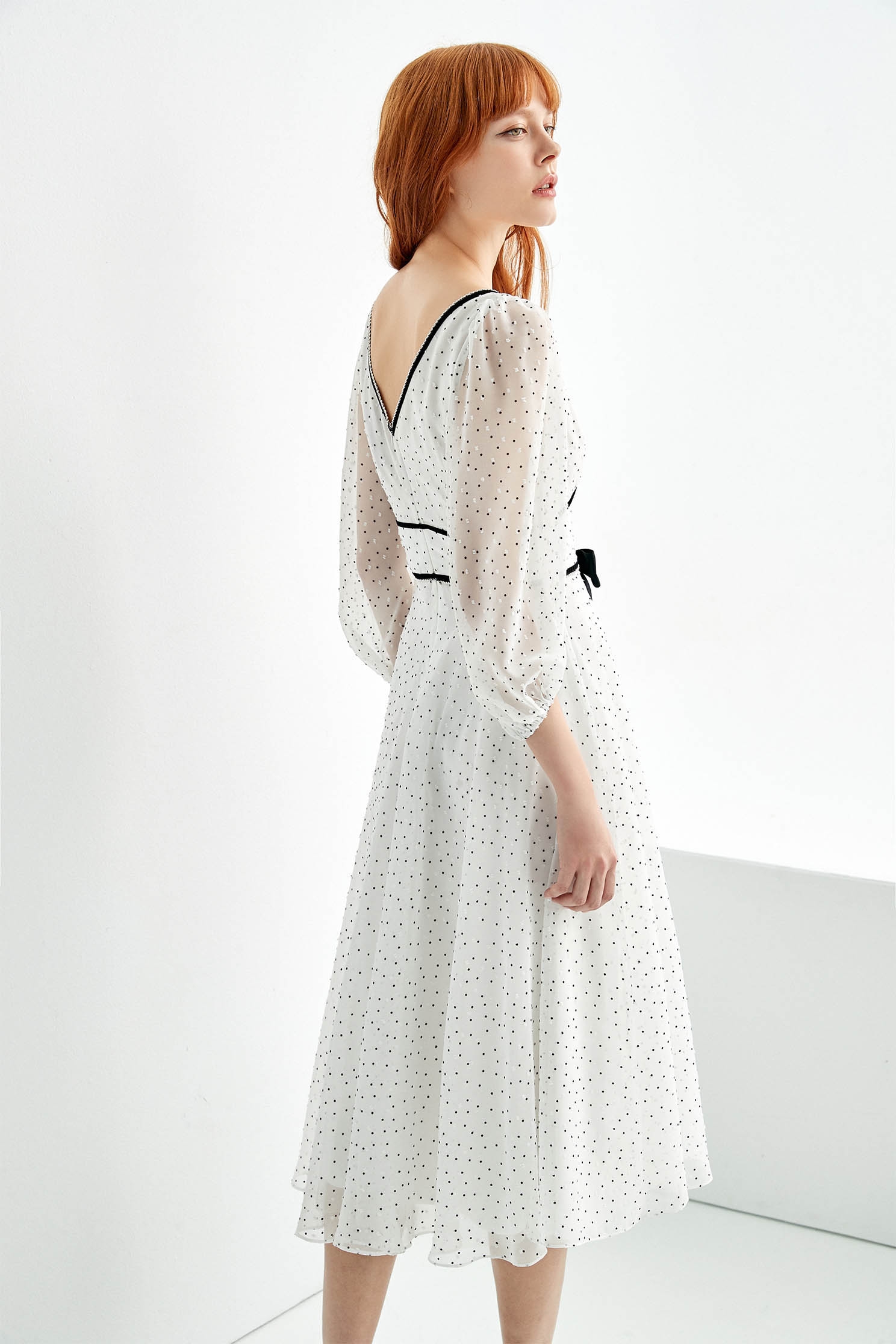 Dotted Chiffon V-neck DressPolka dot chiffon dress,cocktaildresses,Evening dresses,Season (AW) Look,Chiffon