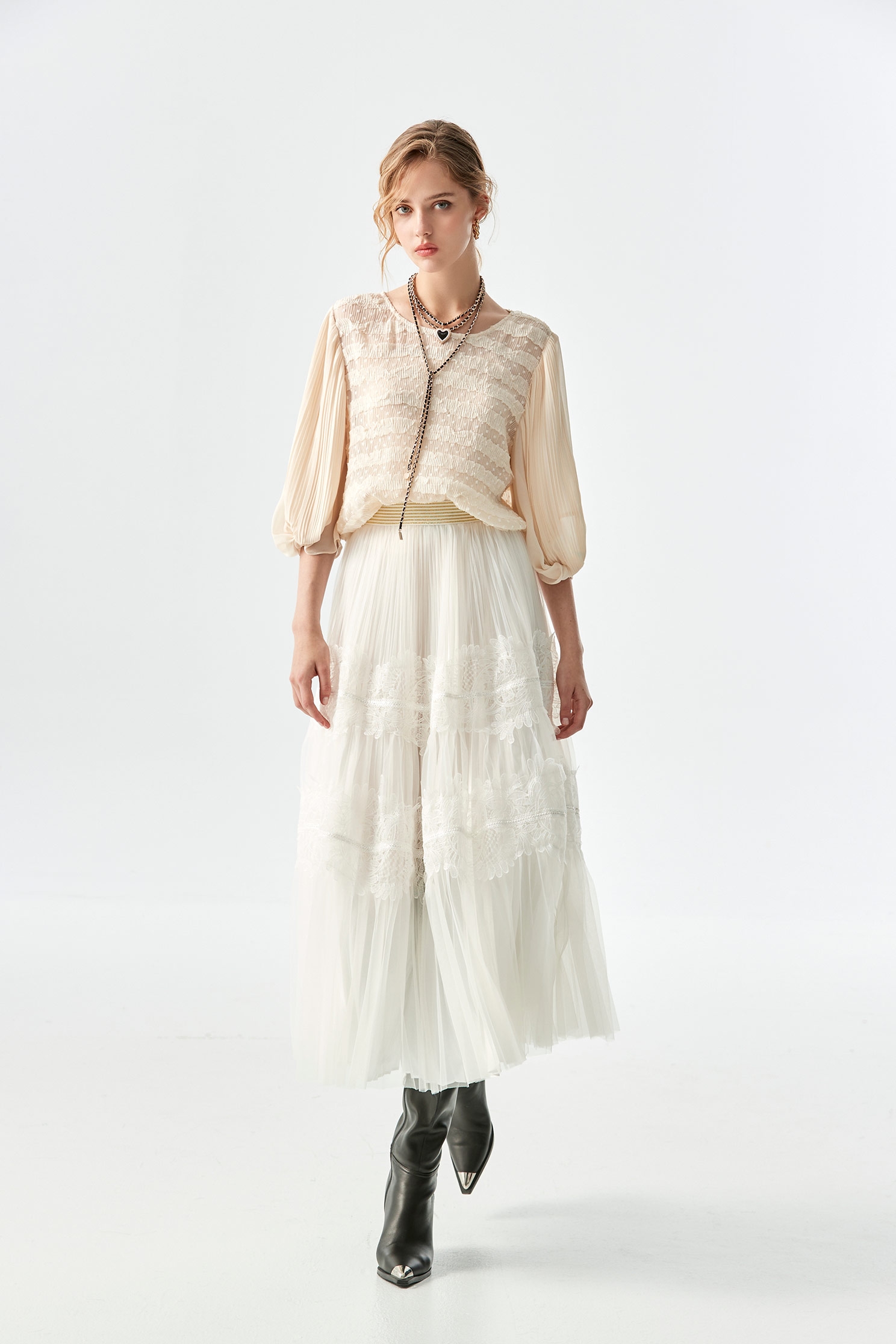 Pleated Skirt With Lace DetailPleated Skirt With Lace Detail,Season (AW) Look,Lace,Midi skirts