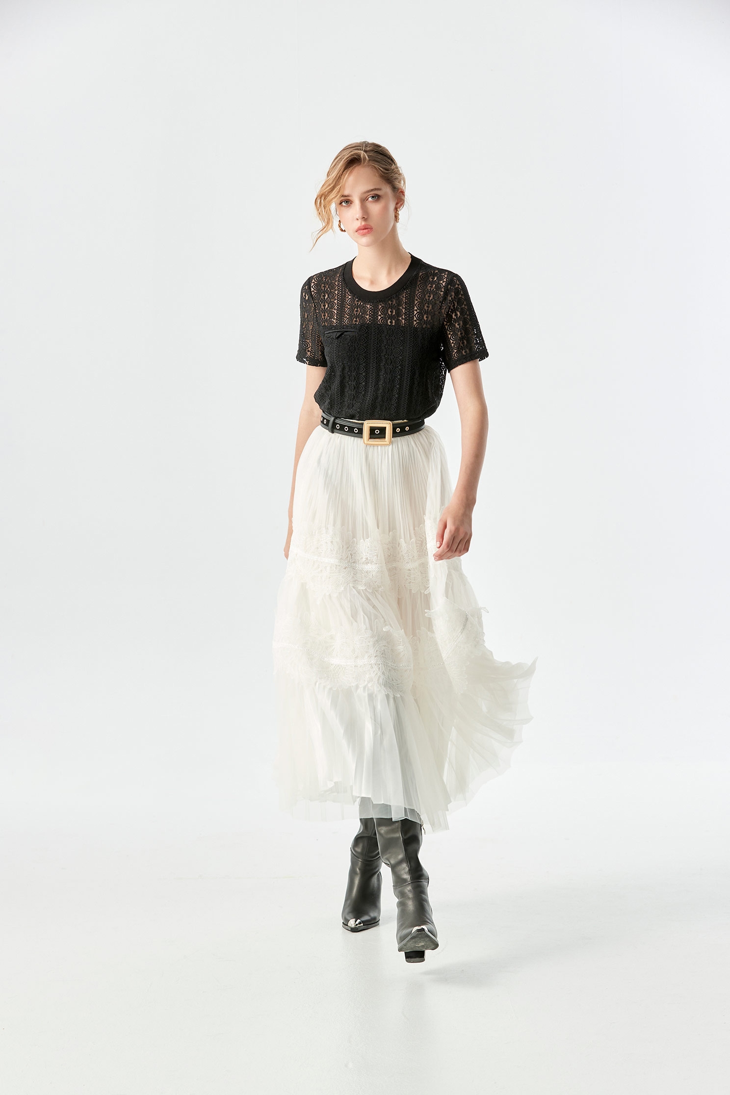 Pleated Skirt With Lace DetailPleated Skirt With Lace Detail,Season (AW) Look,Lace,Midi skirts