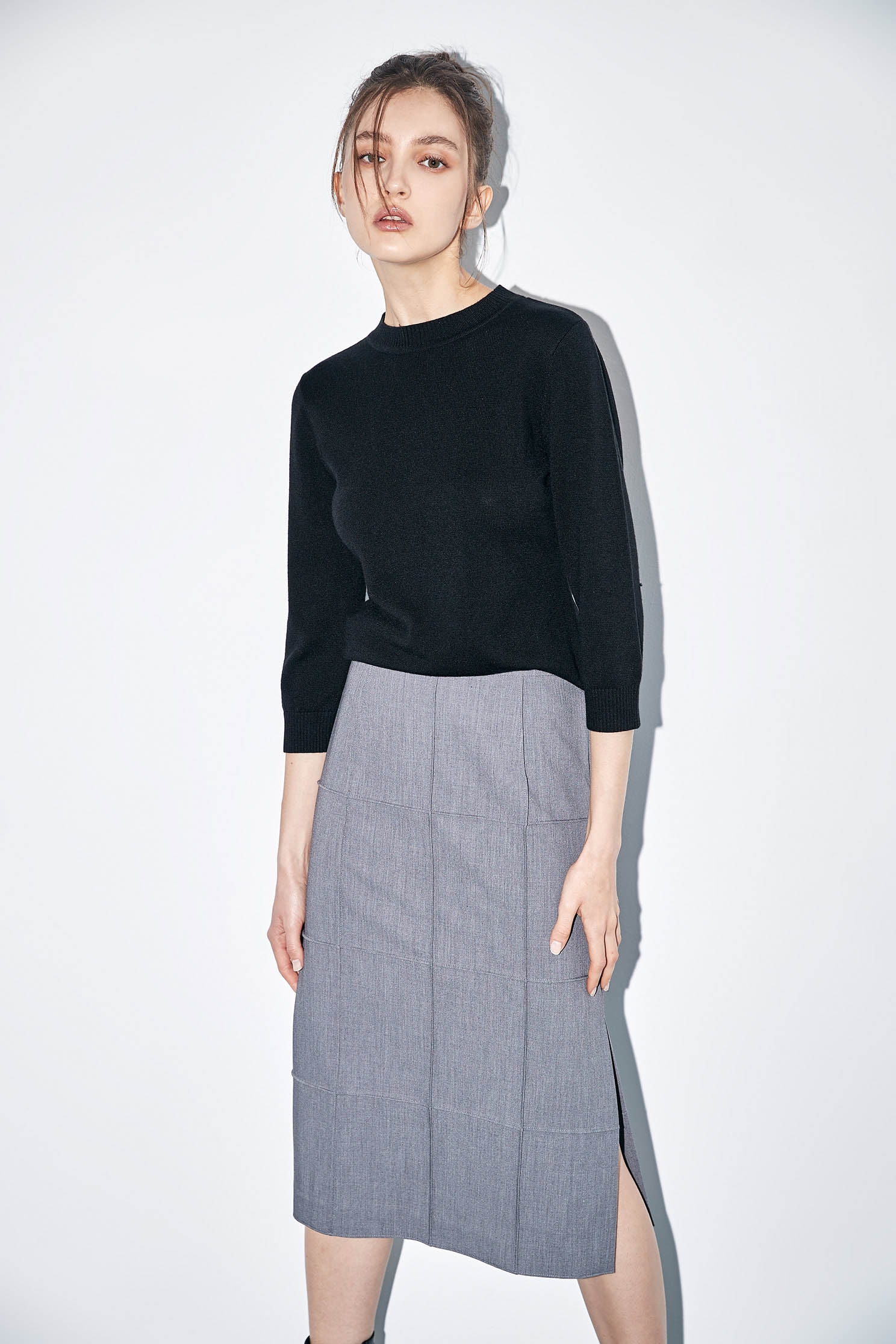 Basic Grey Skirt With Side SlitNarrow skirt with checked design,Plaid,Season (AW) Look,Pencil skirts,Midi skirts