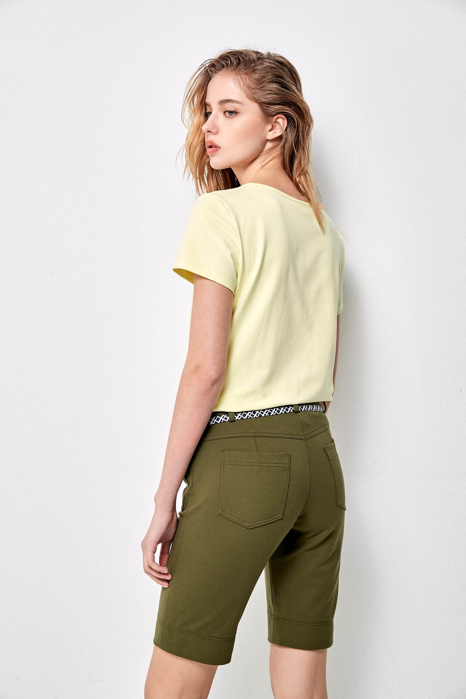 Cropped Pants with Decorative WaistbandCropped Pants with Decorative Waistband,Season (SS) Look,Shorts