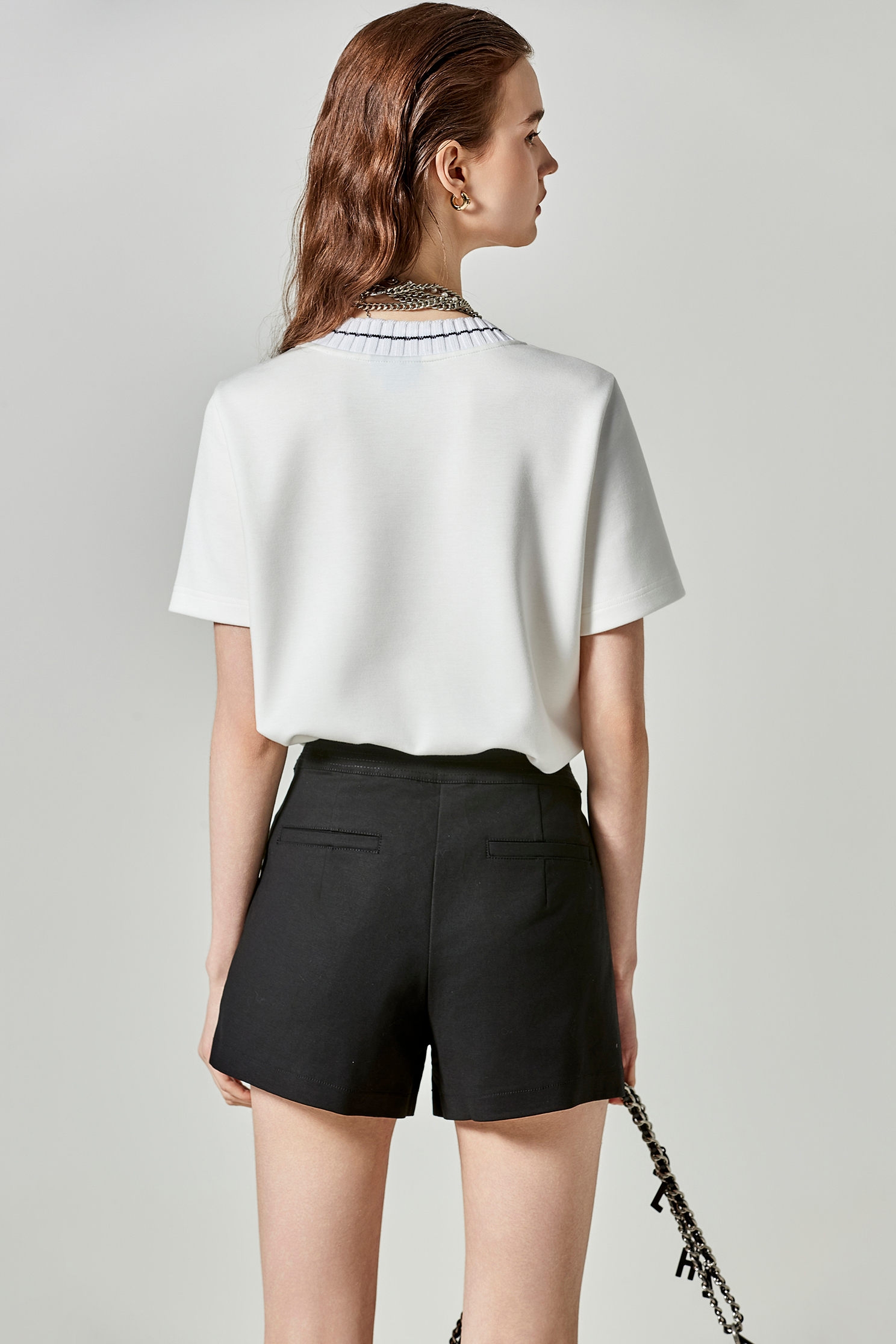 Mid Waist Patch Pocket ShortsMid Waist Patch Pocket Shorts,Shorts,Season (AW) Look